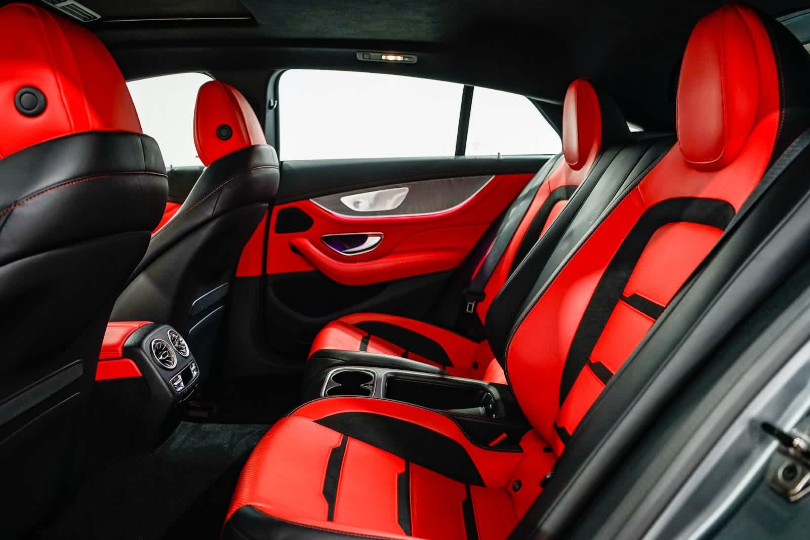 Thumbnail: 2022 Mercedes-Benz AMG GT - 18