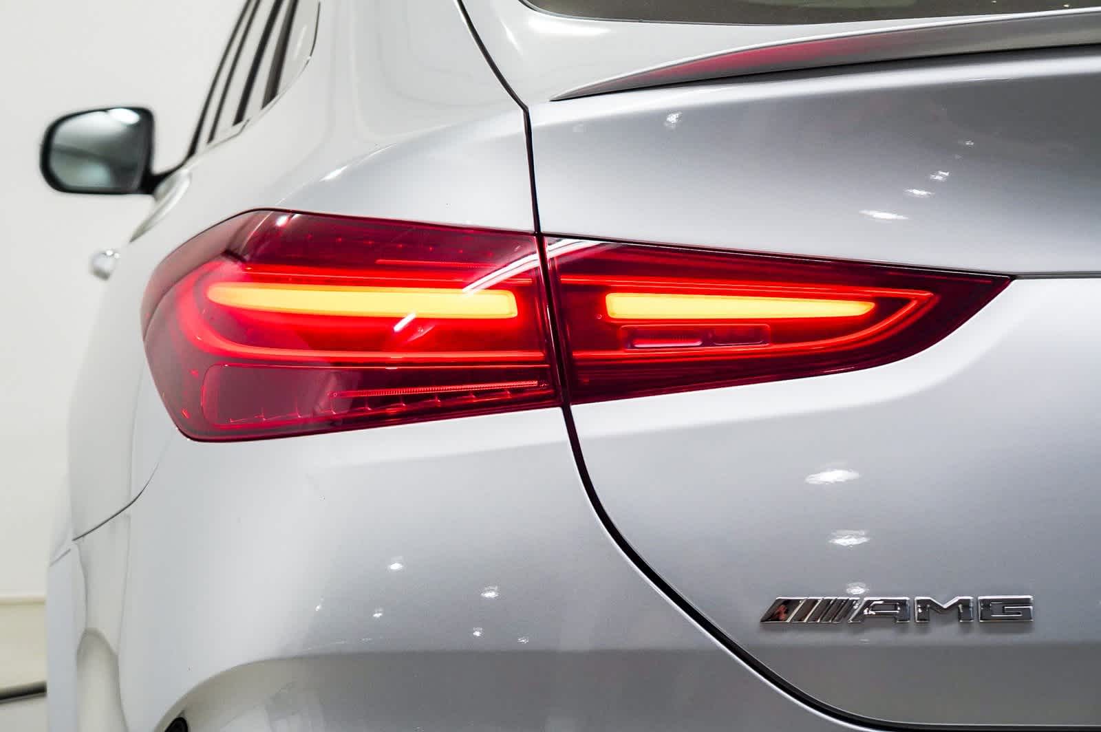 Thumbnail: 2025 Mercedes-Benz GLE - 9