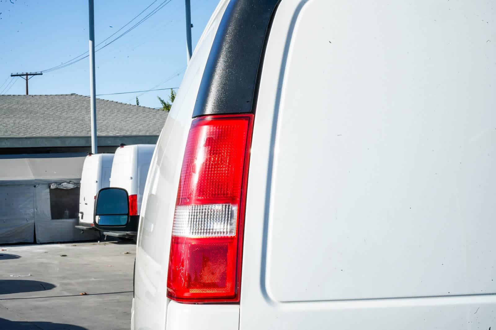 Thumbnail: 2019 Chevrolet Express - 9