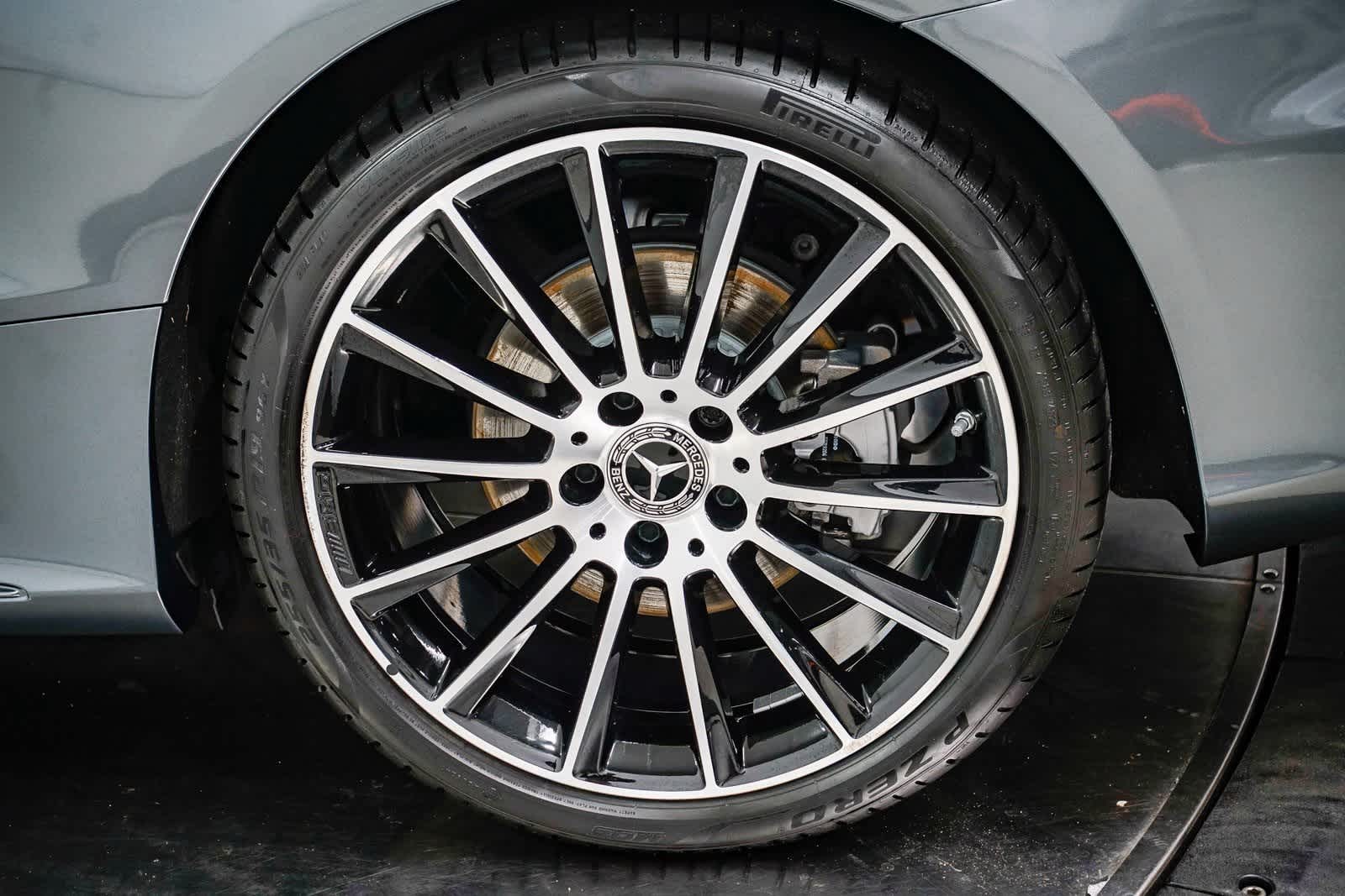 Thumbnail: 2023 Mercedes-Benz C-Class - 10