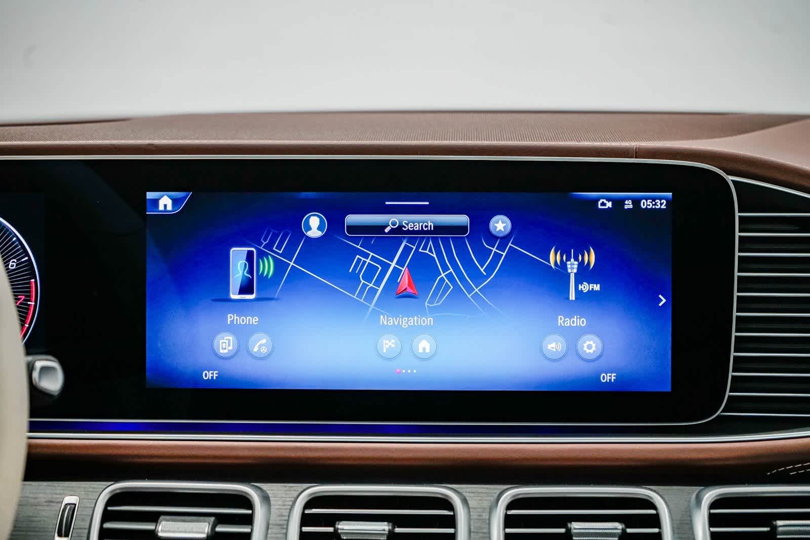 Thumbnail: 2024 Mercedes-Benz GLS - 16