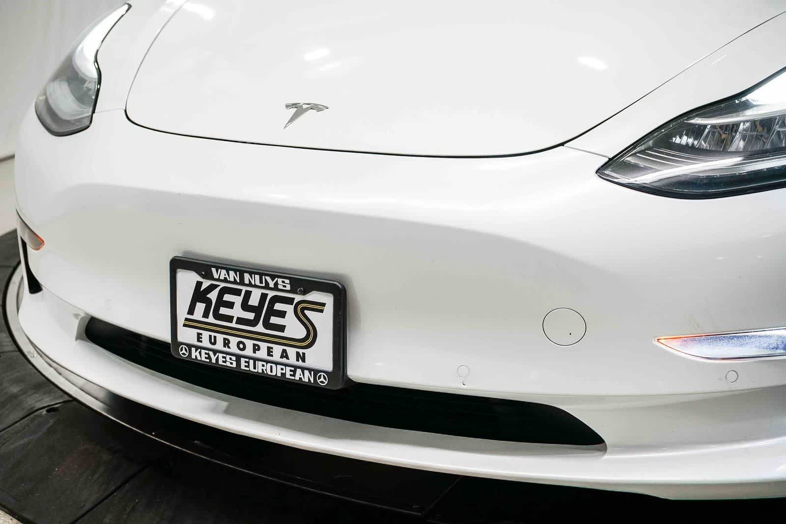 Thumbnail: 2020 Tesla Model 3 - 7