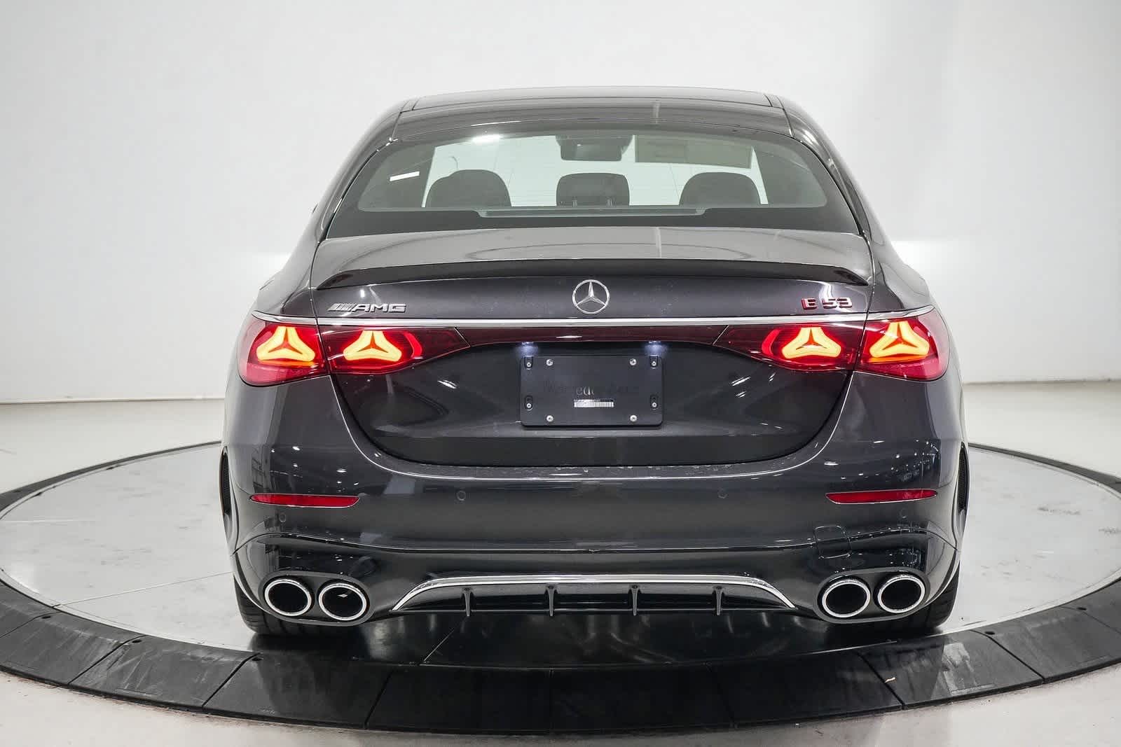 Thumbnail: 2025 Mercedes-Benz E-Class - 3