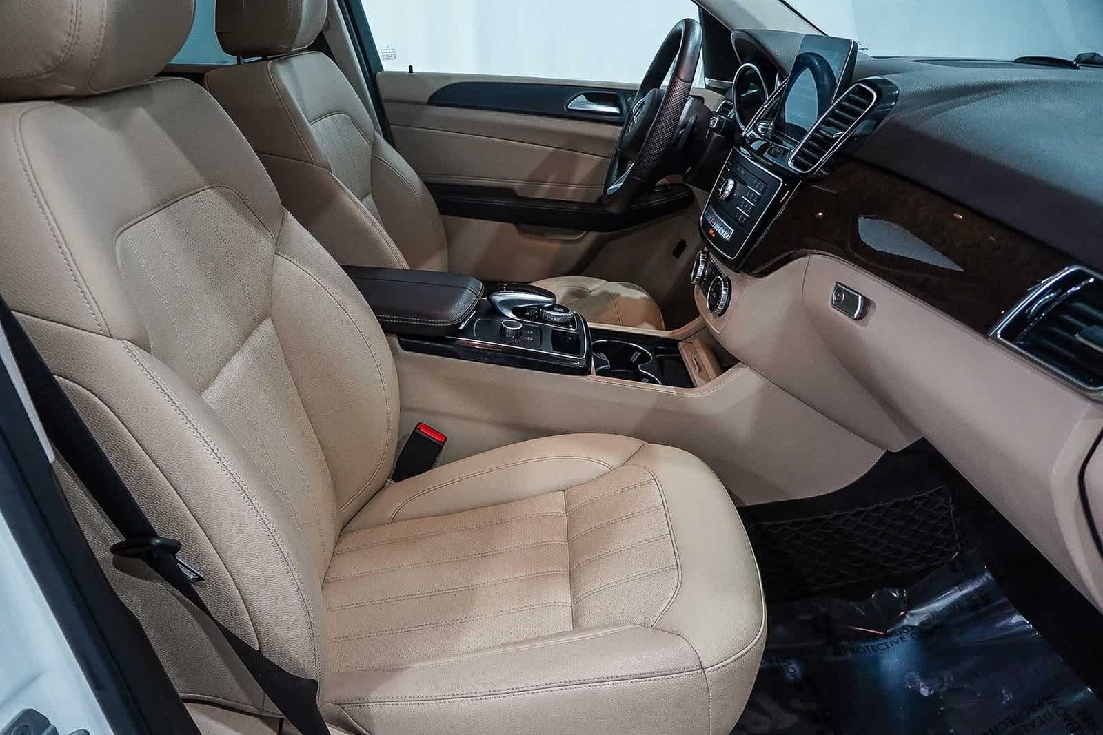 Thumbnail: 2018 Mercedes-Benz GLE - 19