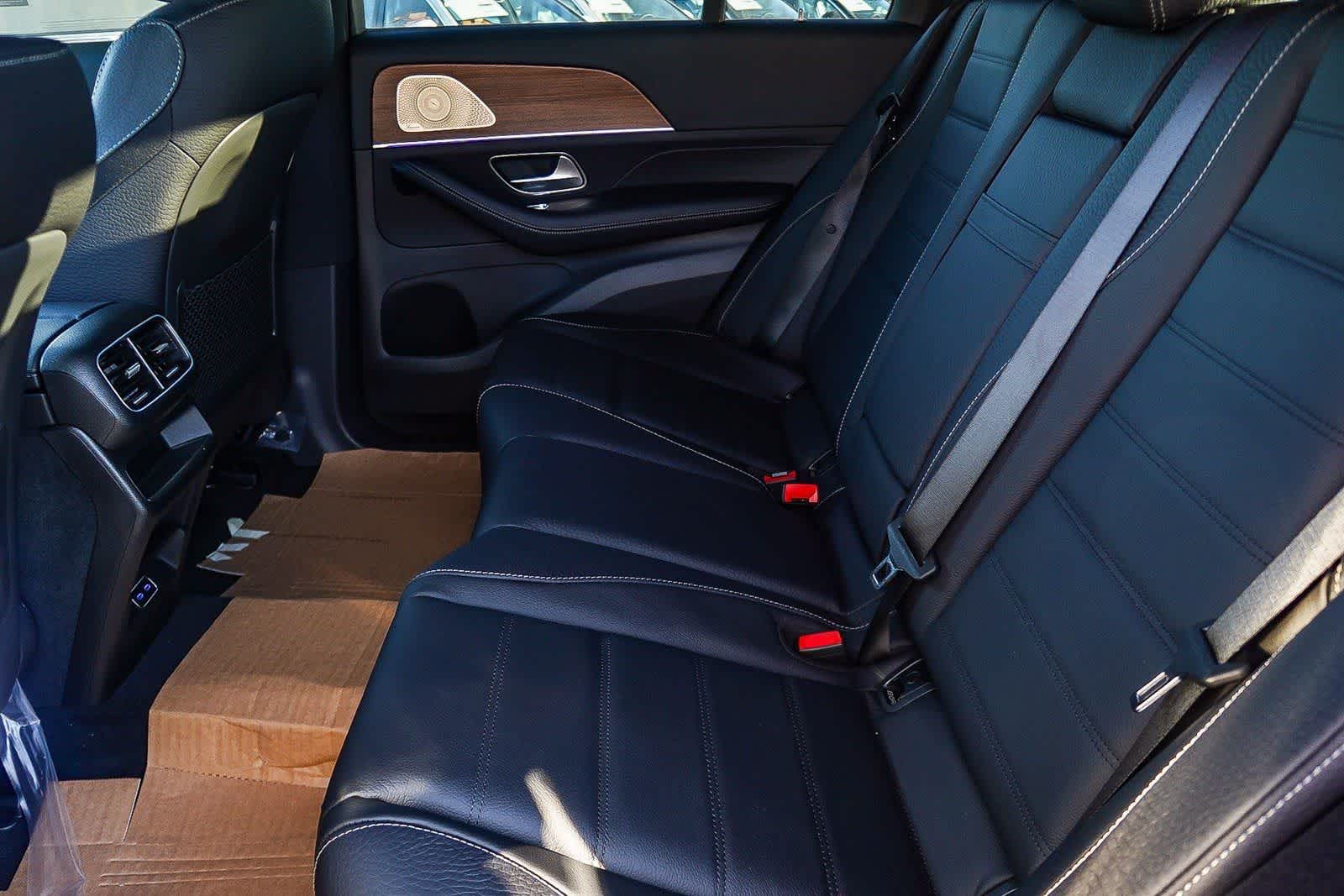 Thumbnail: 2026 Mercedes-Benz GLE - 23