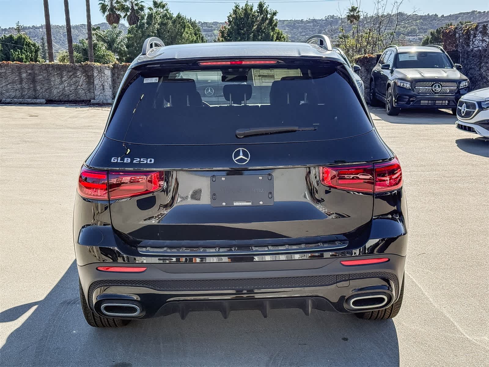 Thumbnail: 2026 Mercedes-Benz GLB - 5