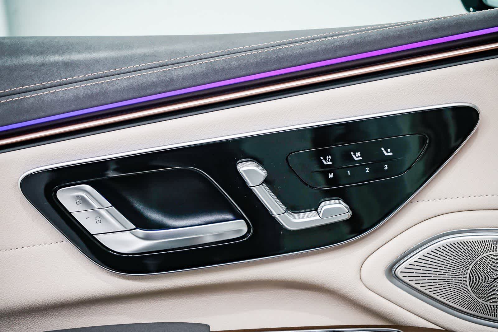 Thumbnail: 2023 Mercedes-Benz EQS - 20