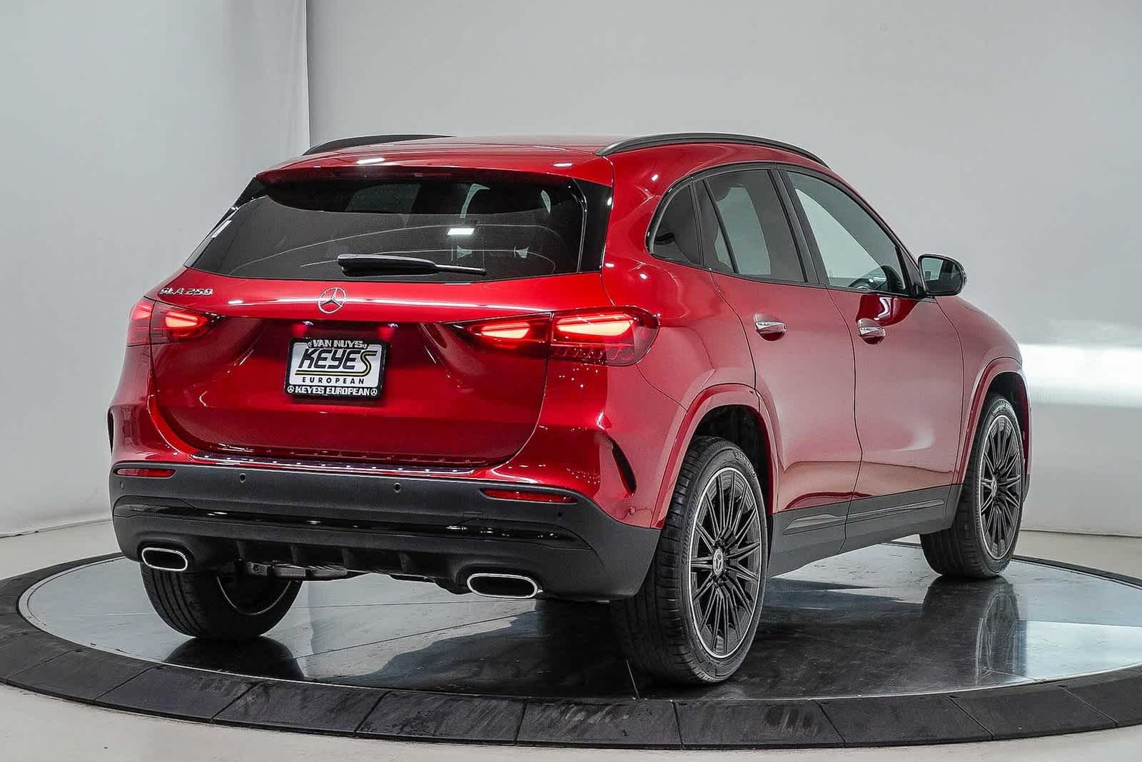 Thumbnail: 2025 Mercedes-Benz GLA - 4