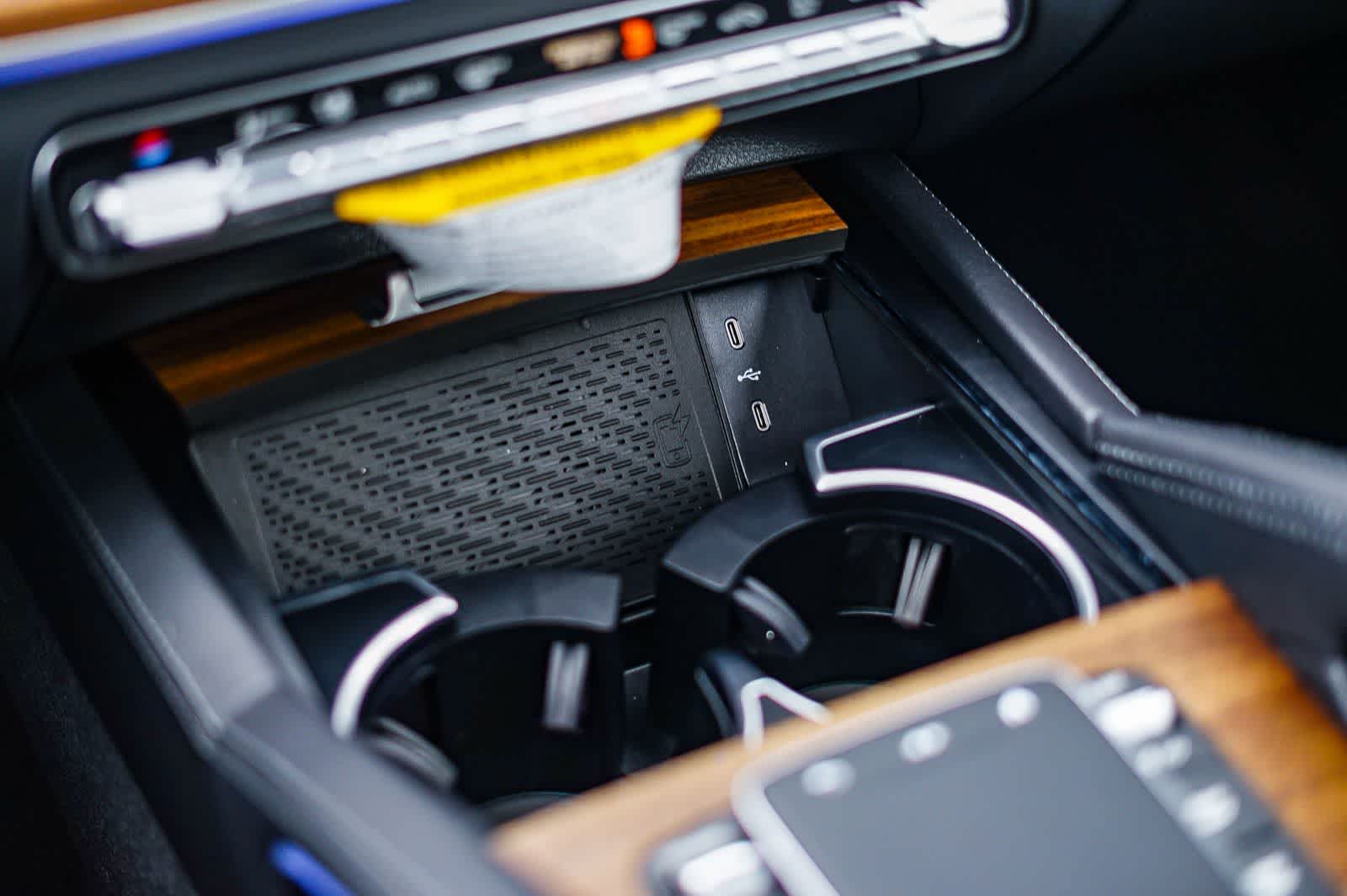 Thumbnail: 2026 Mercedes-Benz GLE - 26