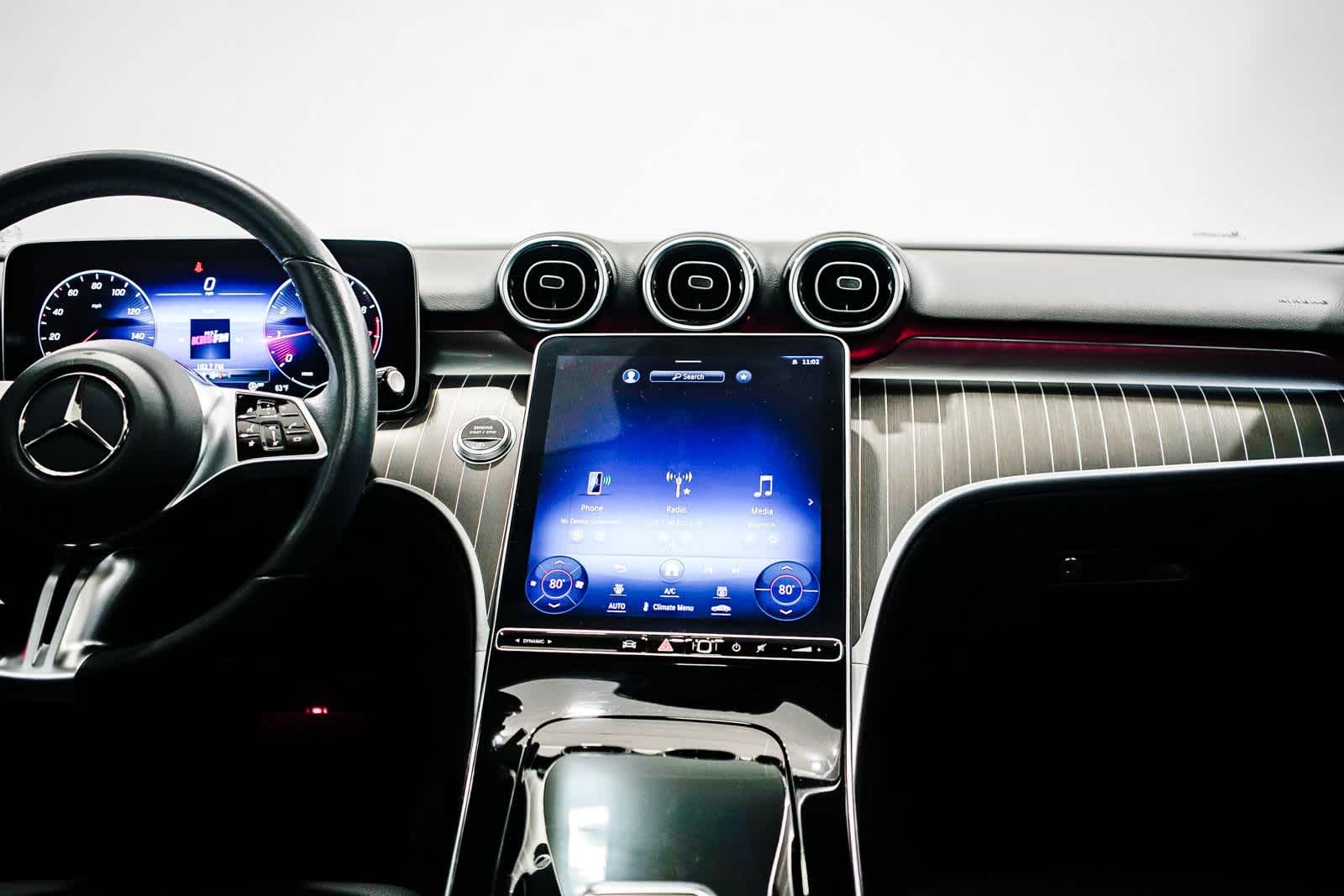 Thumbnail: 2023 Mercedes-Benz C-Class - 13