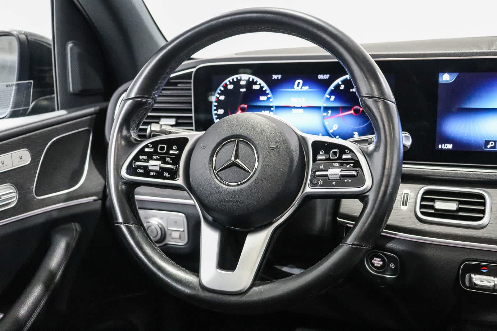 Thumbnail: 2021 Mercedes-Benz GLE - 15