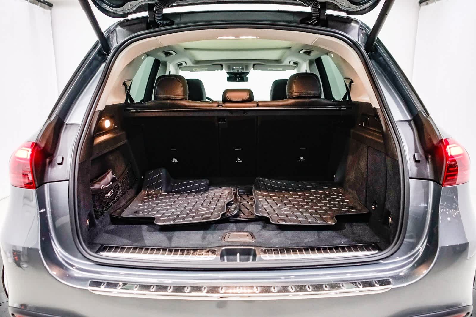 Thumbnail: 2025 Mercedes-Benz GLE - 27