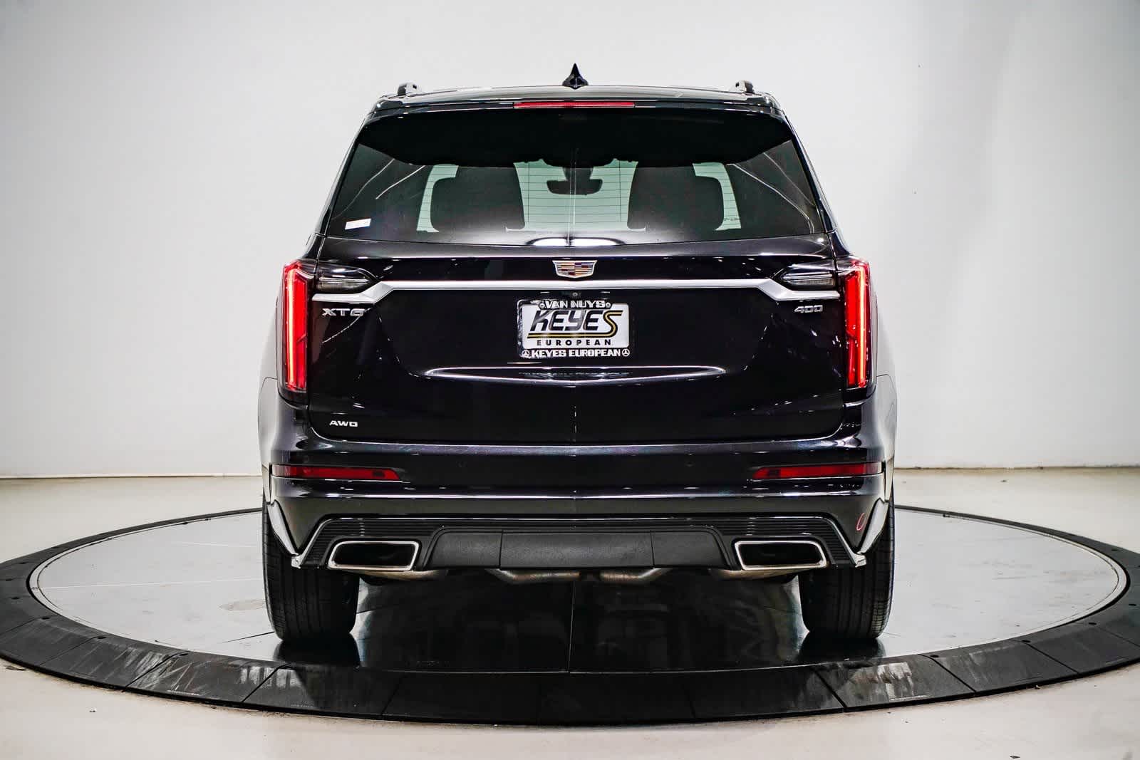Thumbnail: 2021 Cadillac XT6 - 3