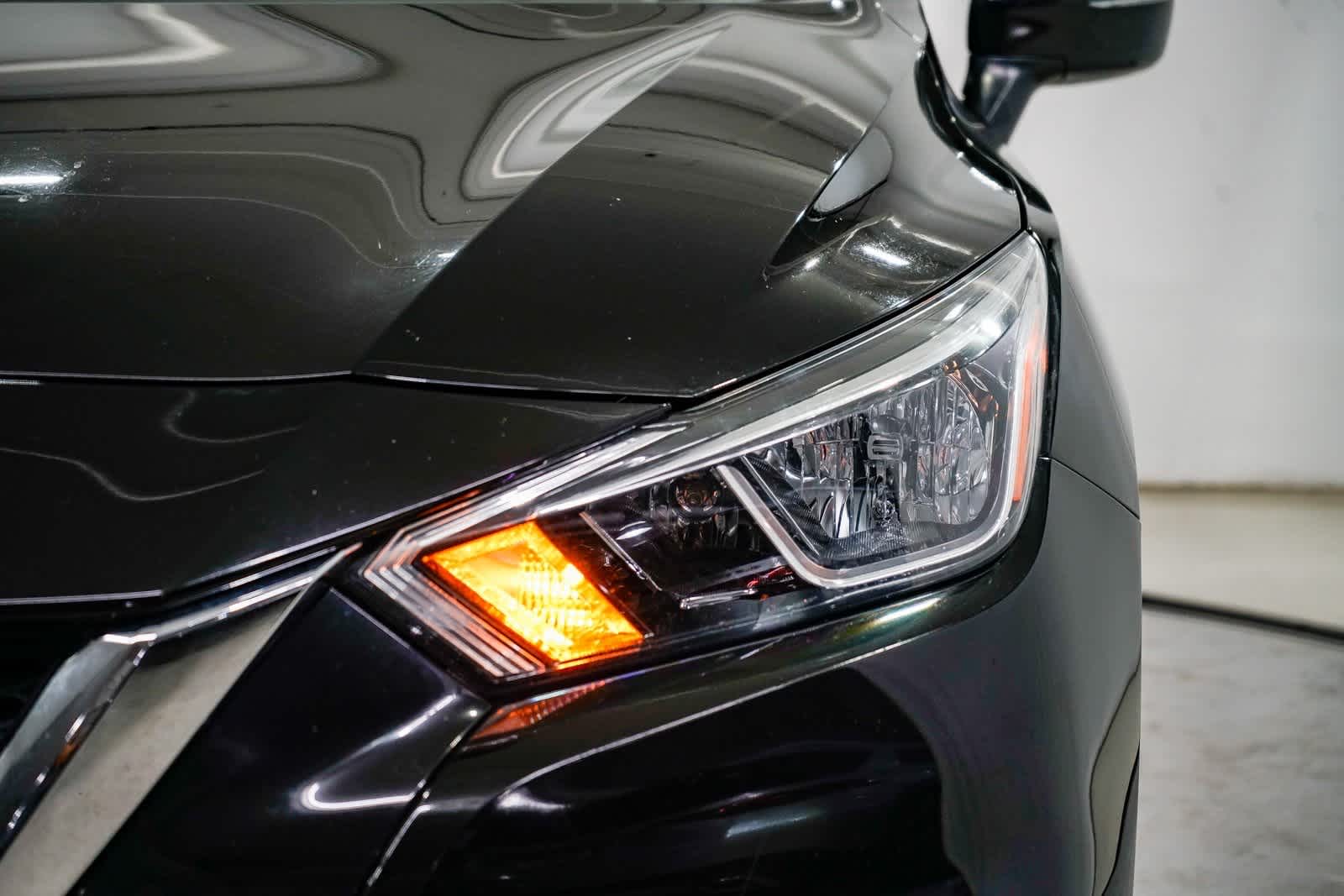 Thumbnail: 2021 Nissan Versa - 6