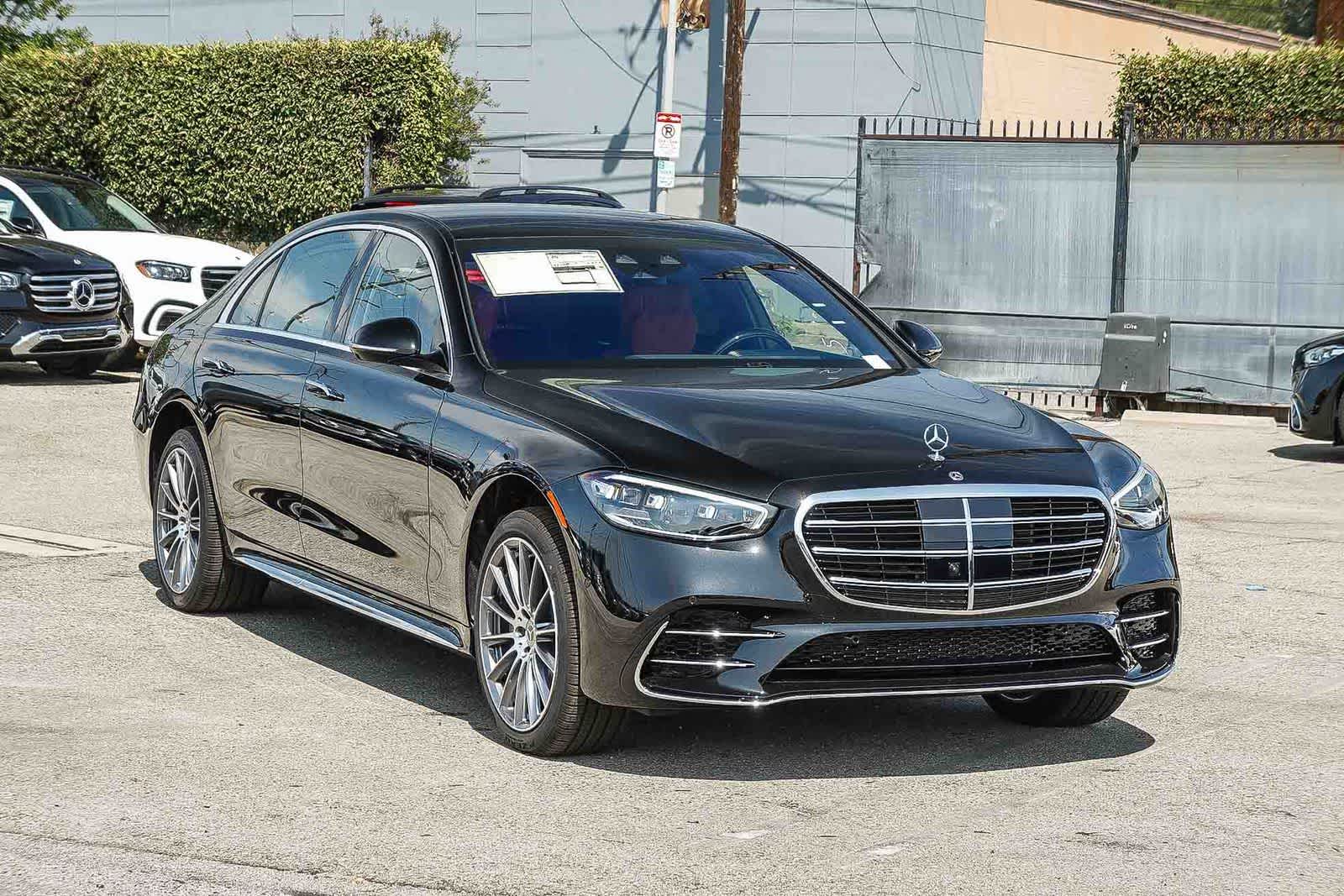 Thumbnail: 2026 Mercedes-Benz S-Class - 3