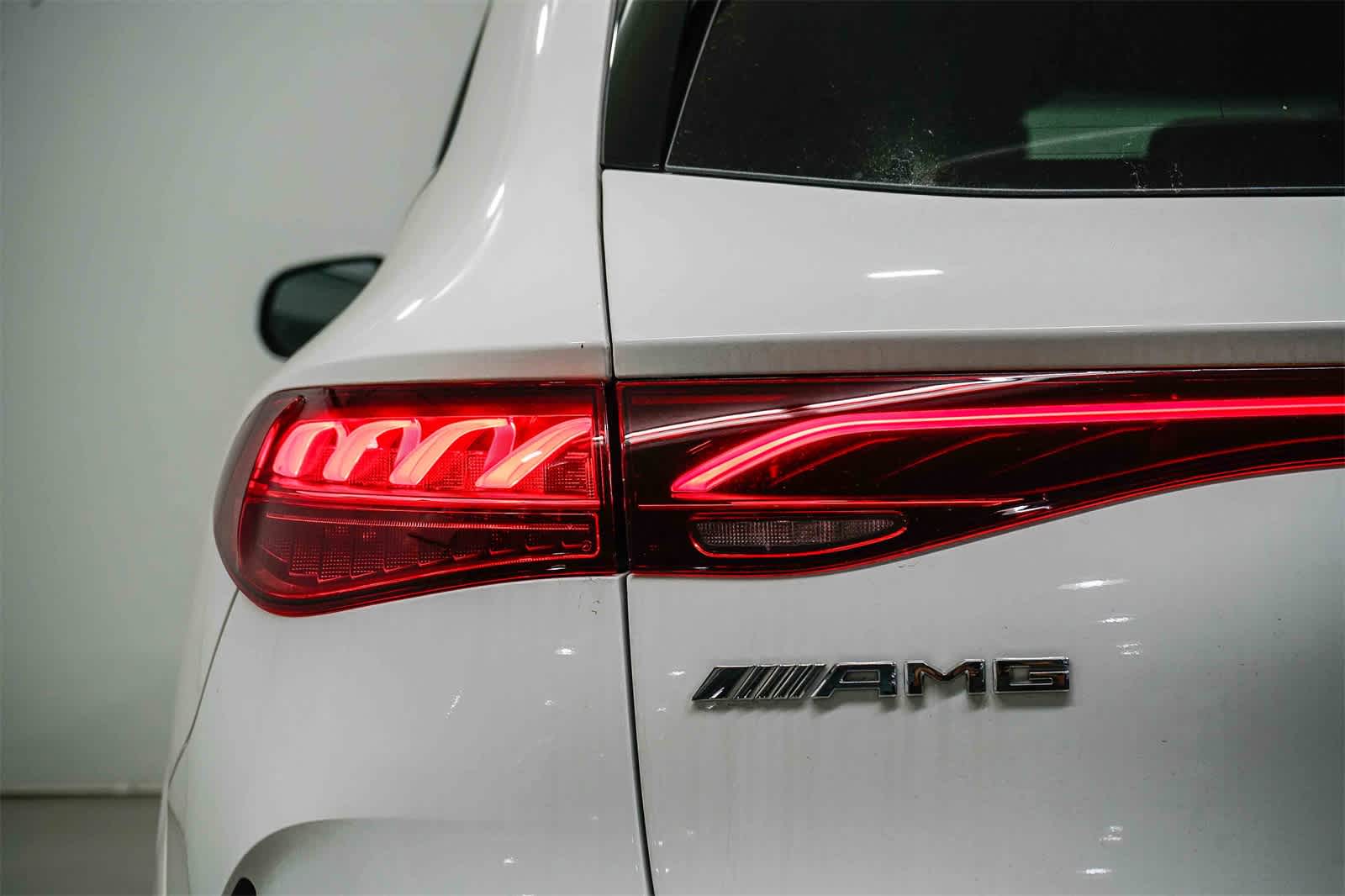 Thumbnail: 2025 Mercedes-Benz EQE - 9