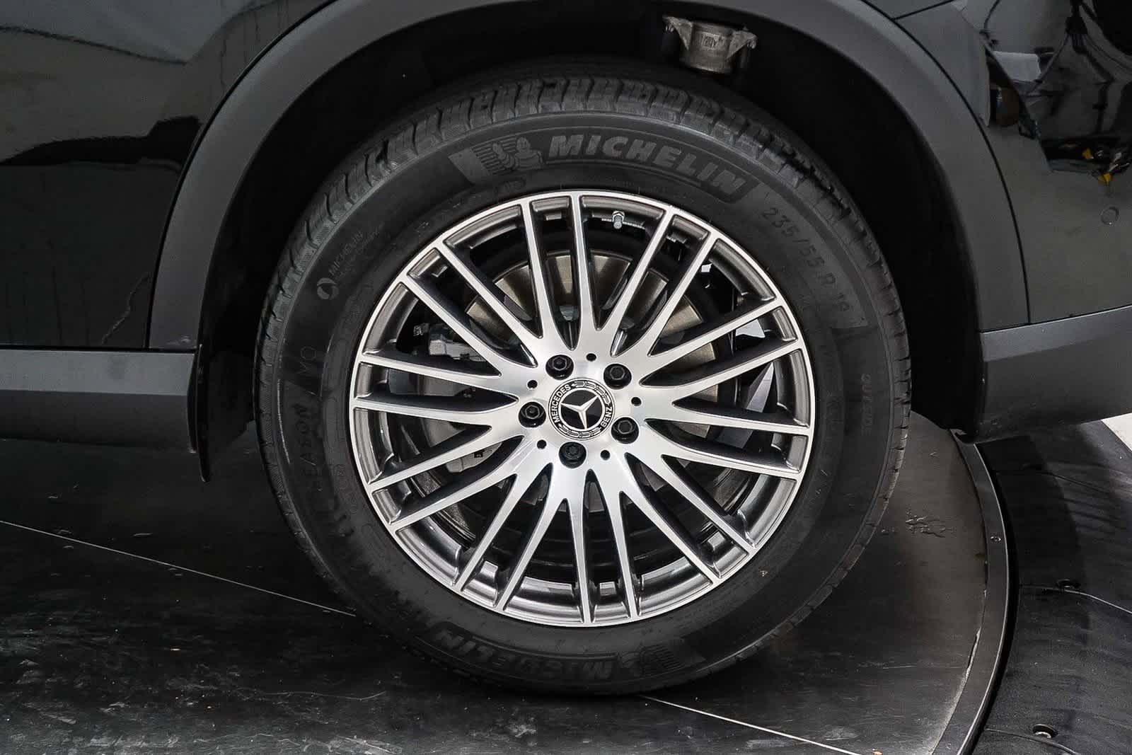 Thumbnail: 2025 Mercedes-Benz GLC - 11