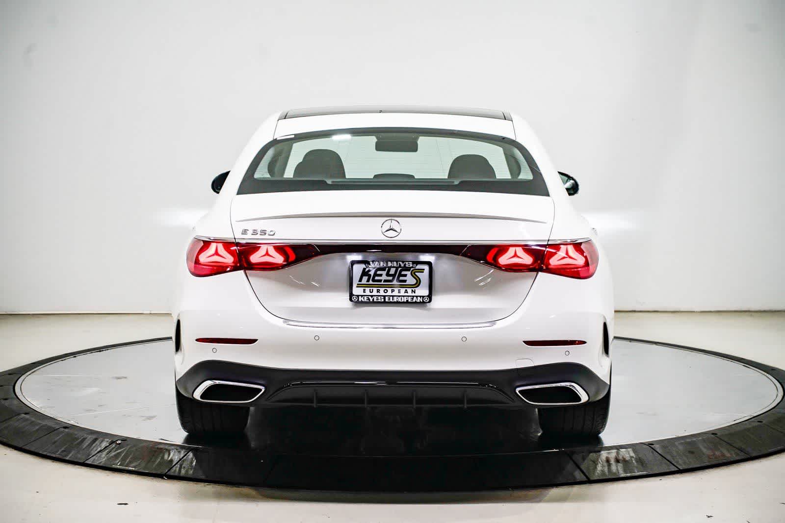 Thumbnail: 2026 Mercedes-Benz E-Class - 3