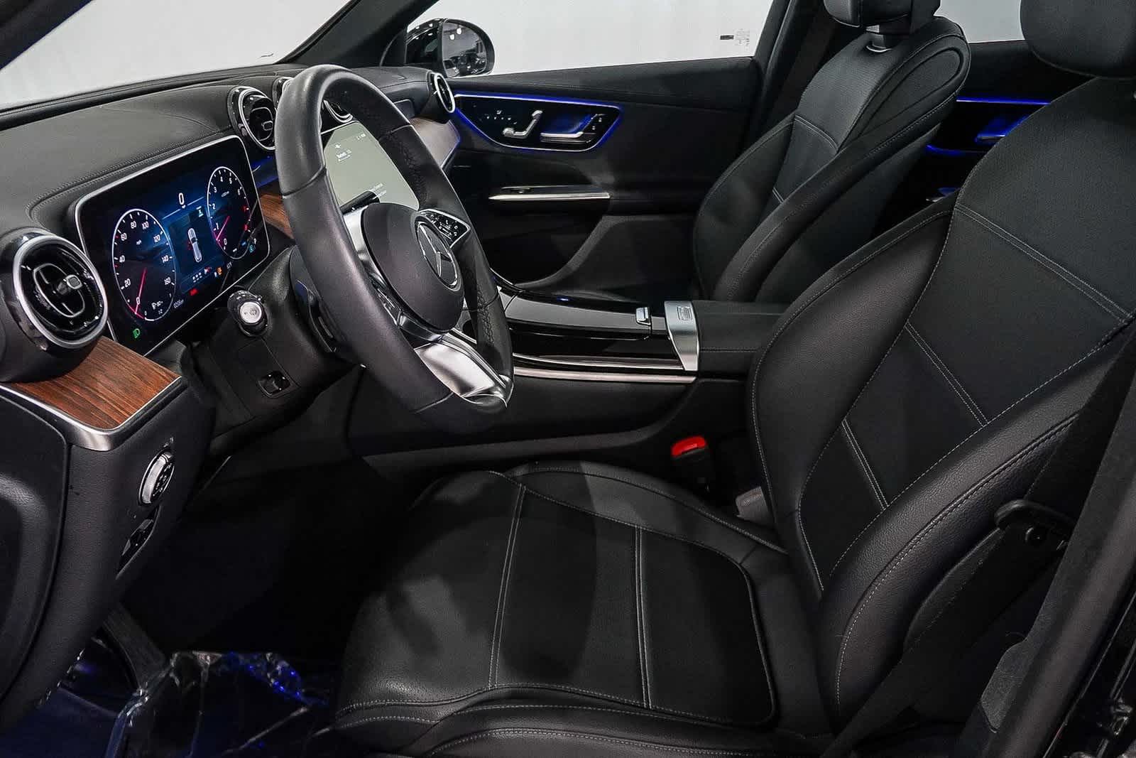 Thumbnail: 2025 Mercedes-Benz GLC - 20