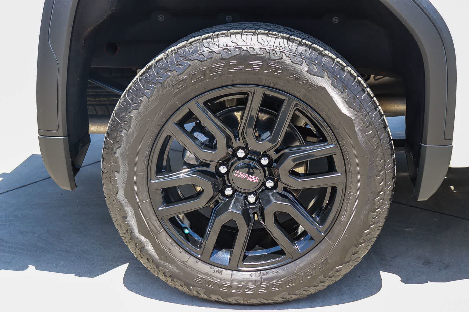 Thumbnail: 2024 GMC Sierra 1500 - 9