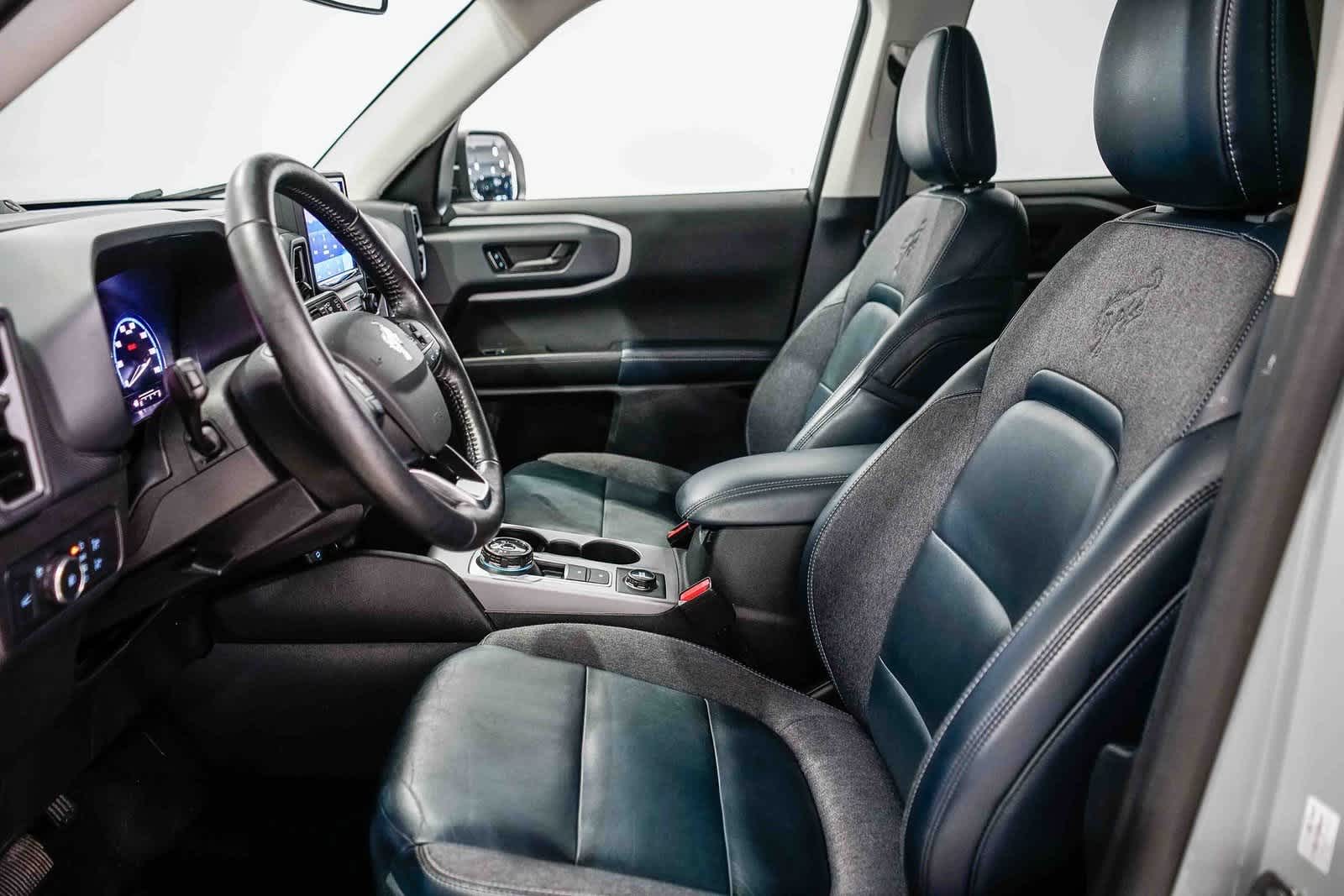 Thumbnail: 2022 Ford Bronco Sport - 16