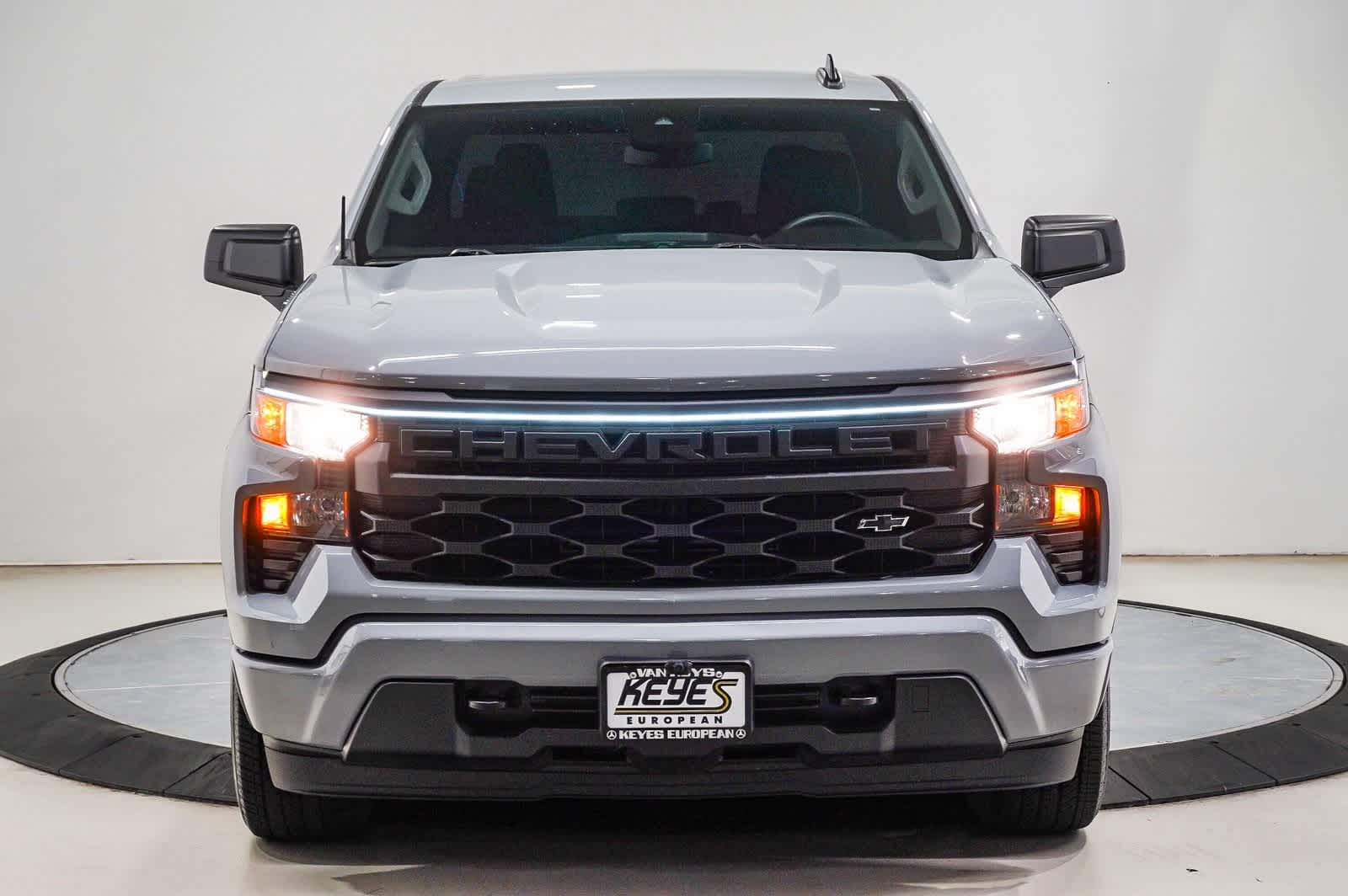 Thumbnail: 2024 Chevrolet Silverado 1500 - 2