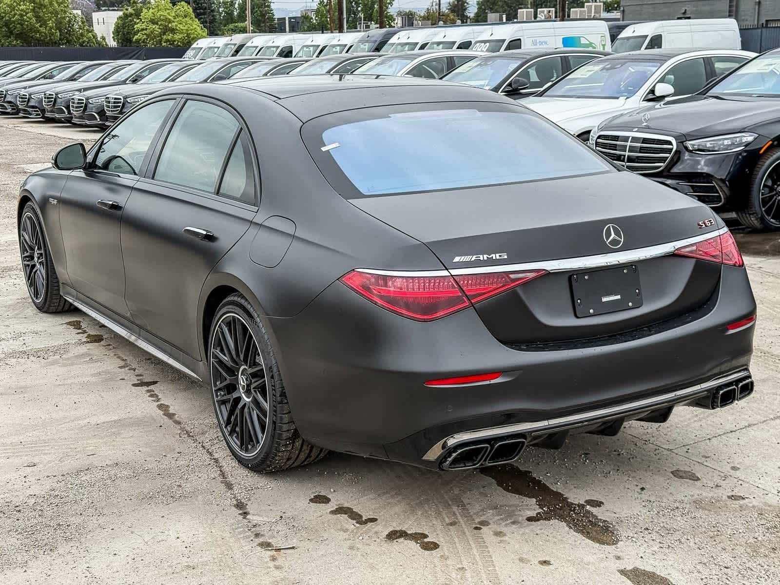 Thumbnail: 2025 Mercedes-Benz S-Class - 6