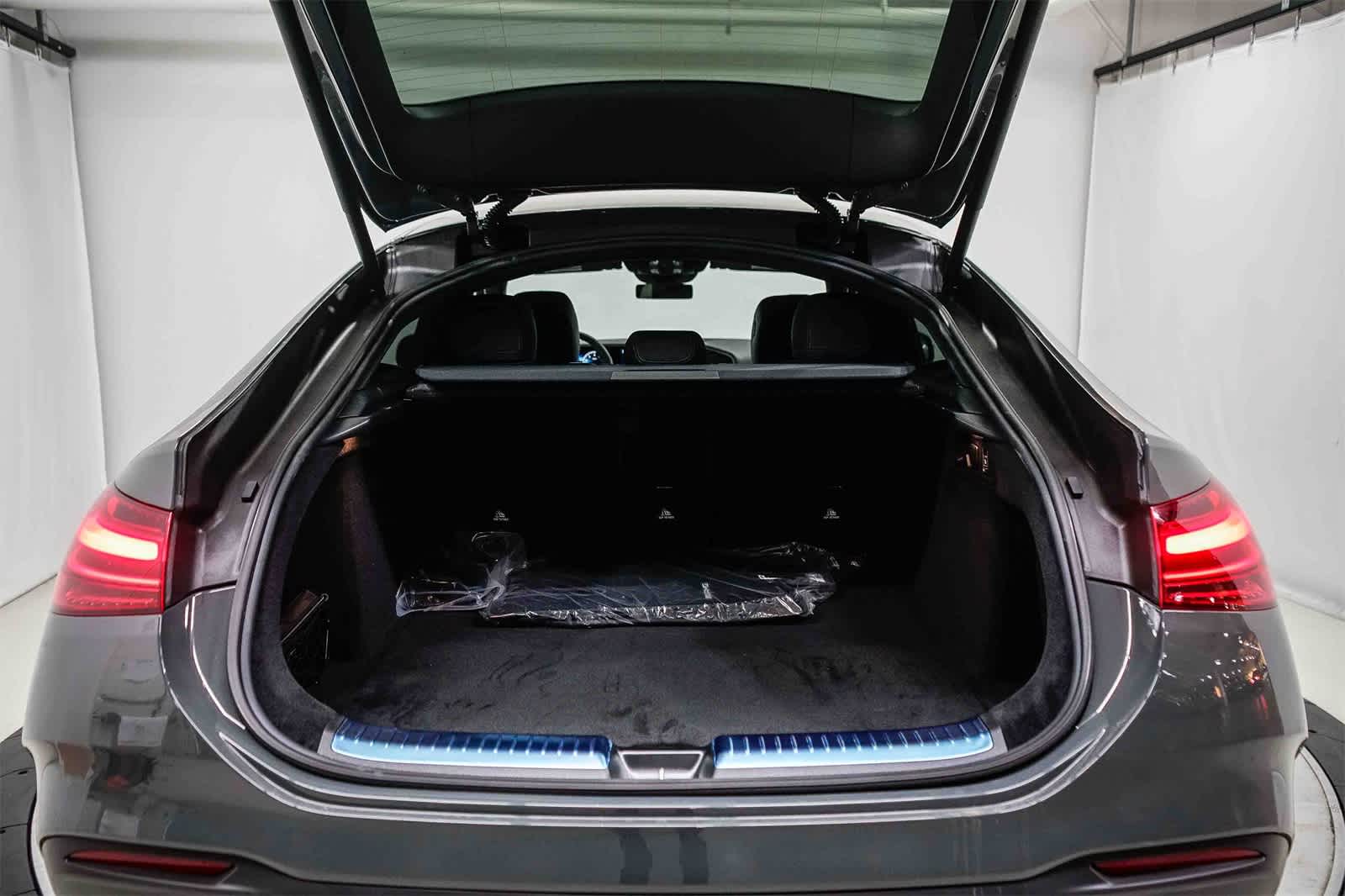 Thumbnail: 2026 Mercedes-Benz GLE - 28