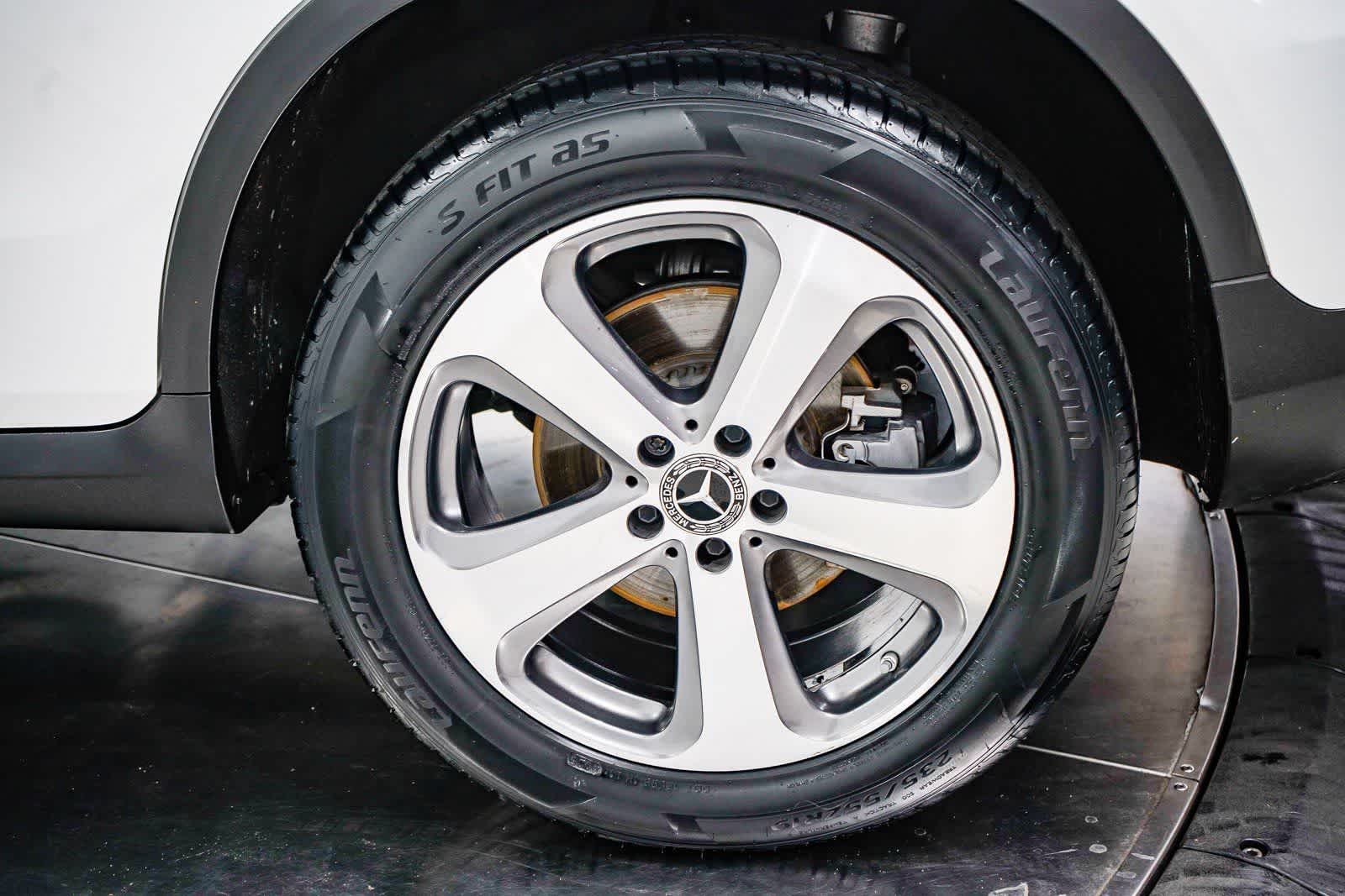 Thumbnail: 2022 Mercedes-Benz GLC - 10