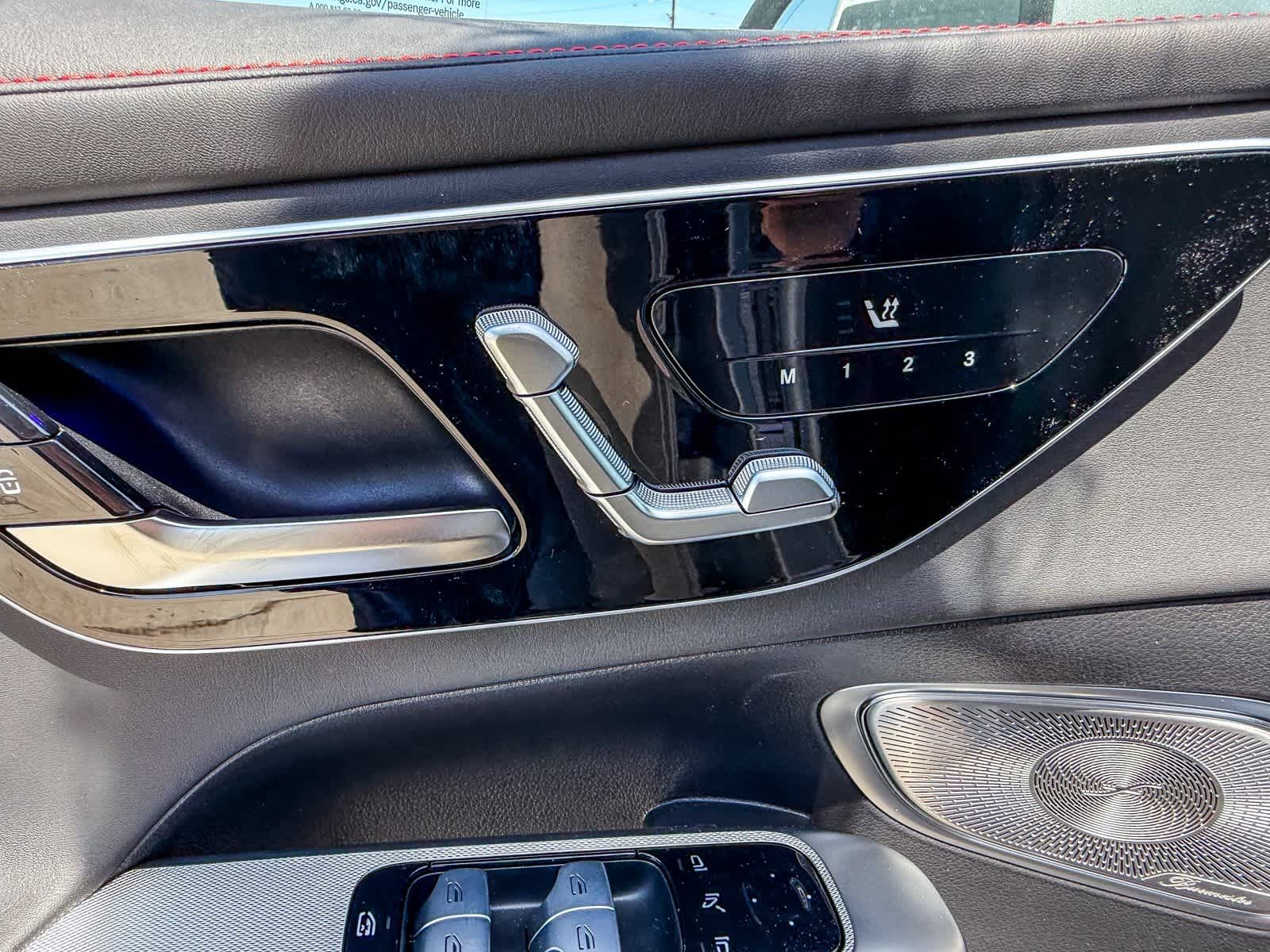 Thumbnail: 2025 Mercedes-Benz GLC - 23