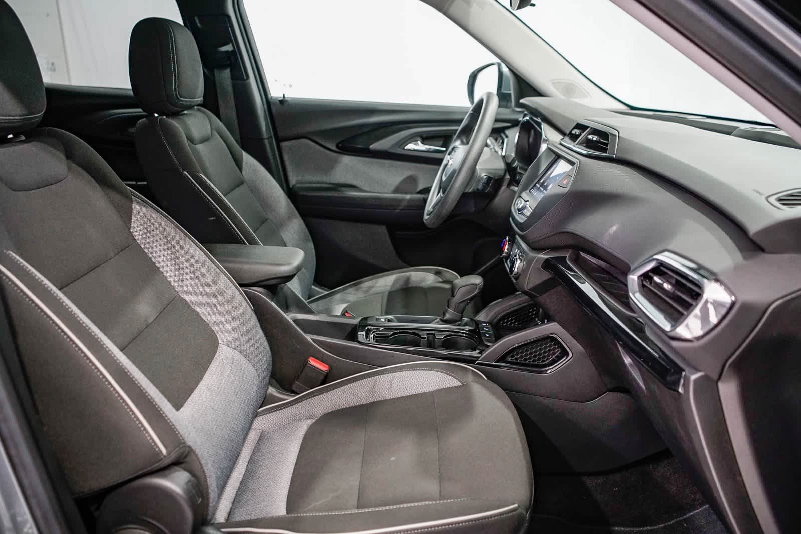 Thumbnail: 2023 Chevrolet TrailBlazer - 15