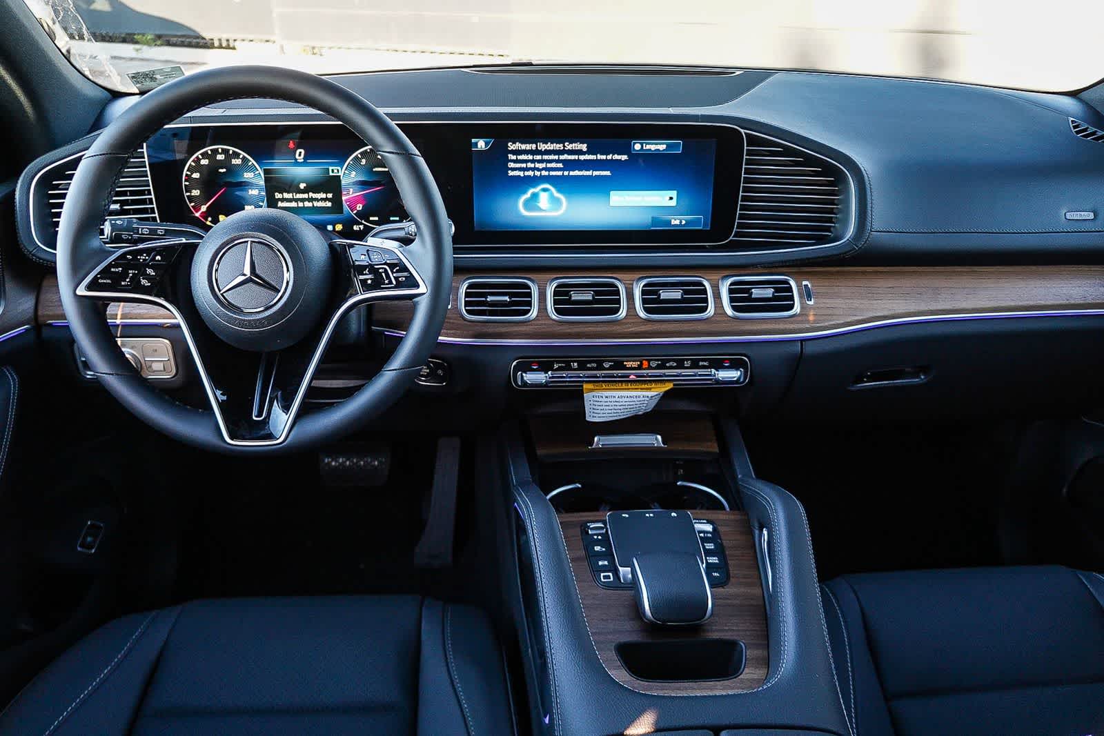 Thumbnail: 2026 Mercedes-Benz GLE - 14