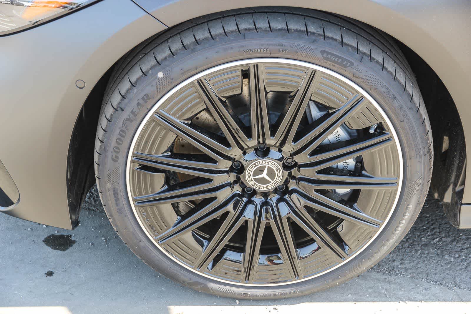 Thumbnail: 2026 Mercedes-Benz CLE - 10