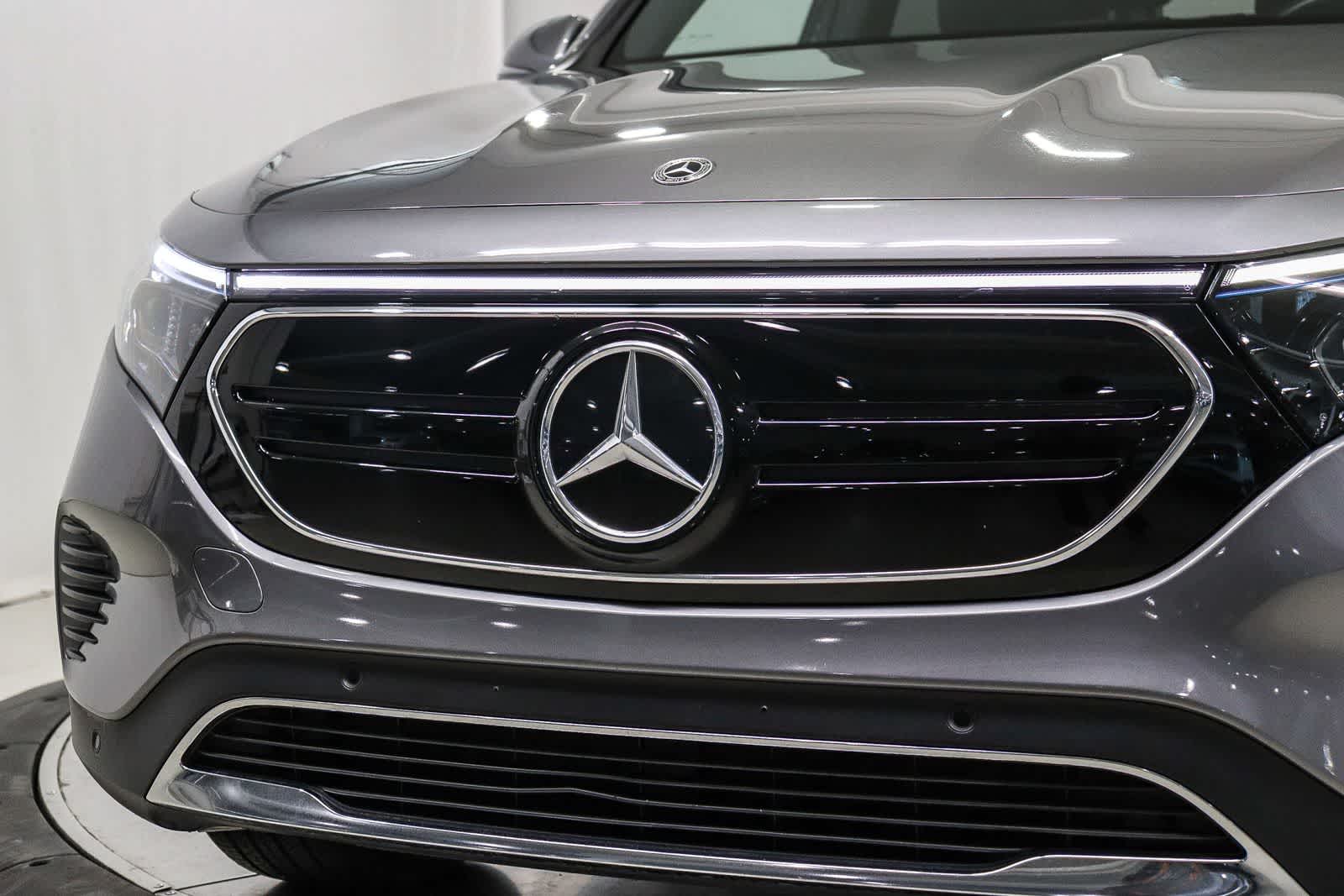 Thumbnail: 2023 Mercedes-Benz EQB - 7