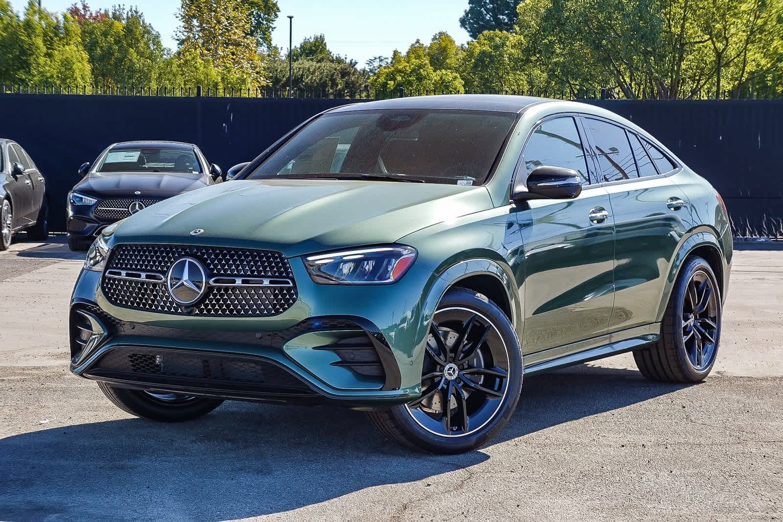 Thumbnail: 2026 Mercedes-Benz GLE - 1