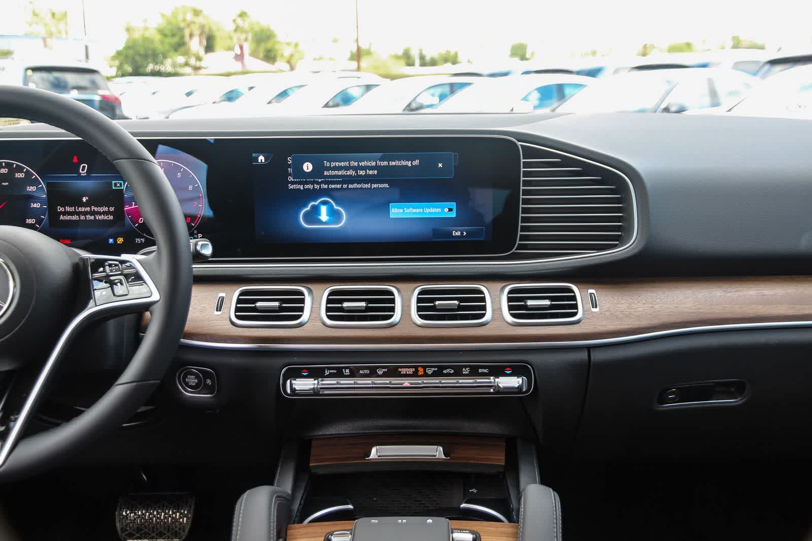 Thumbnail: 2026 Mercedes-Benz GLE - 14