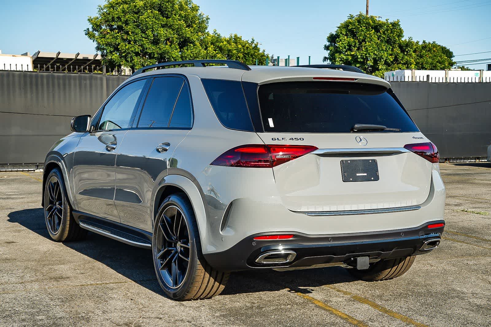 Thumbnail: 2026 Mercedes-Benz GLE - 6
