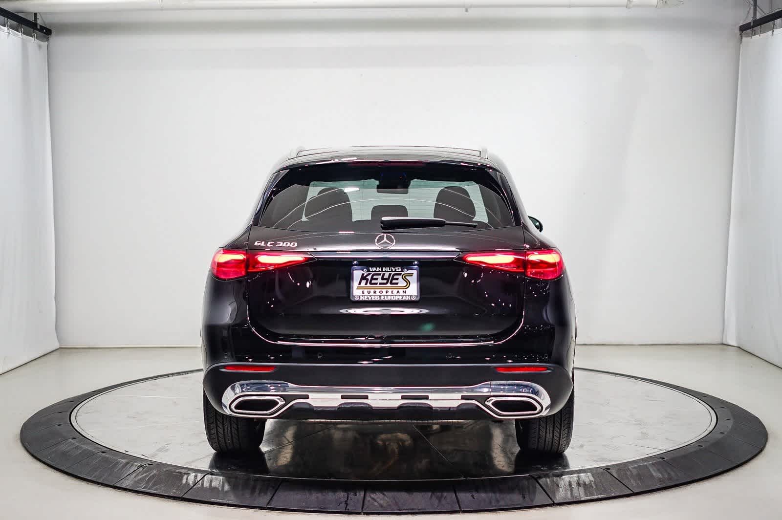 Thumbnail: 2025 Mercedes-Benz GLC - 3