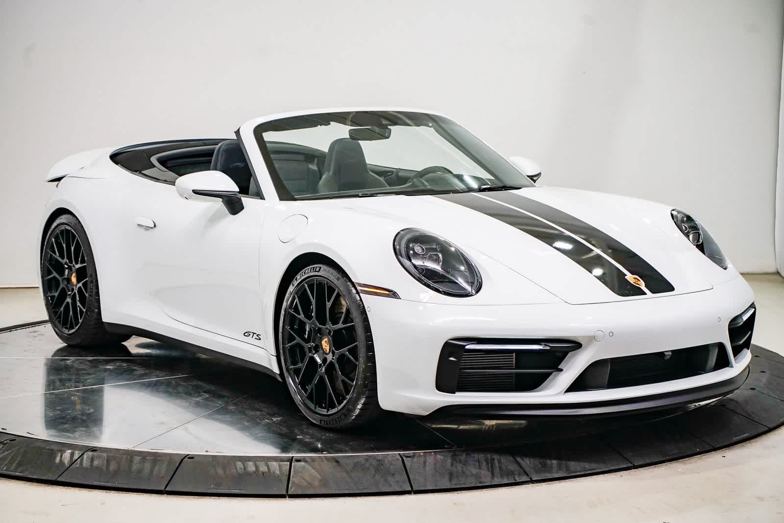 Thumbnail: 2022 Porsche 911 - 5