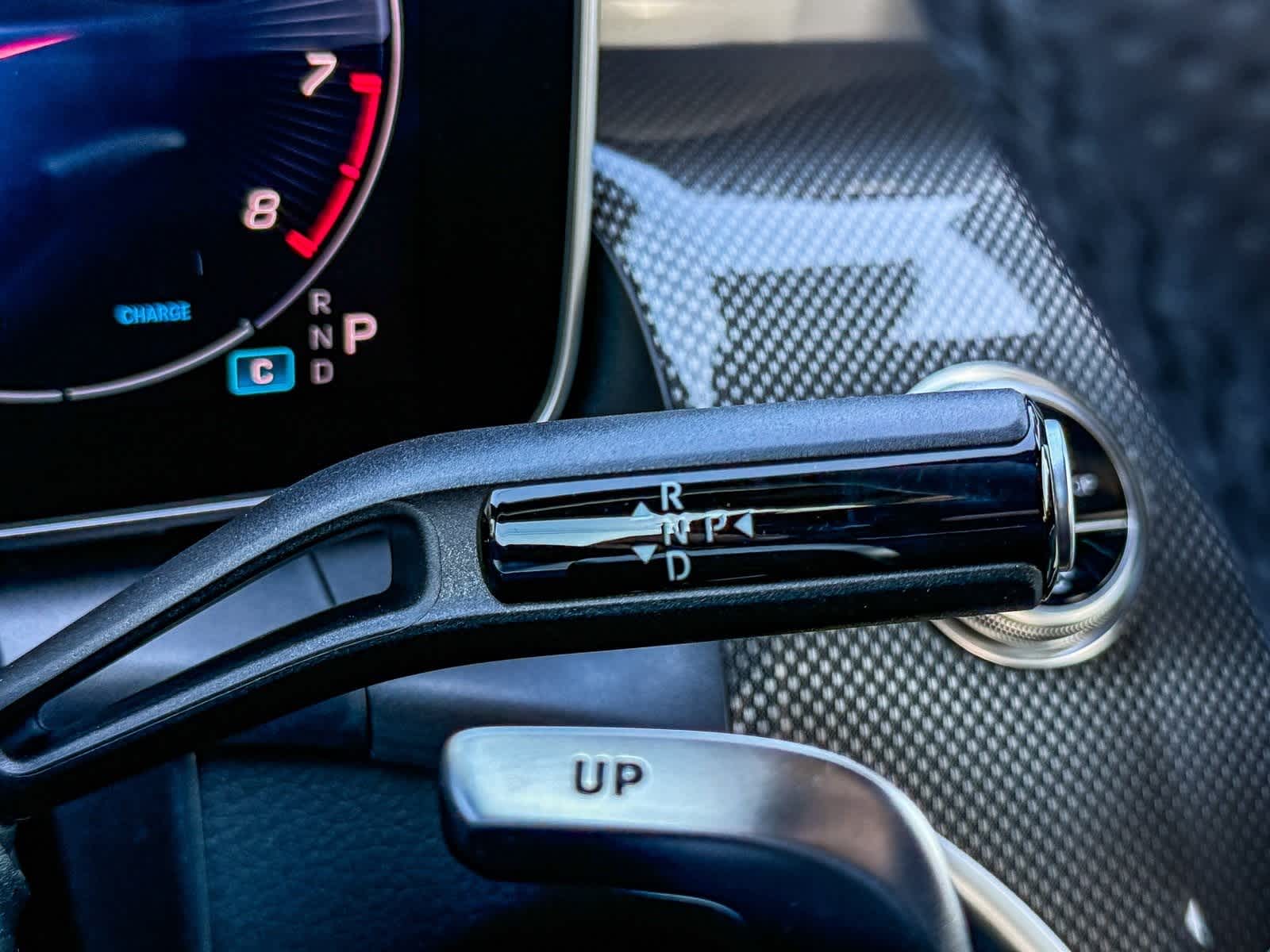 Thumbnail: 2025 Mercedes-Benz GLC - 25