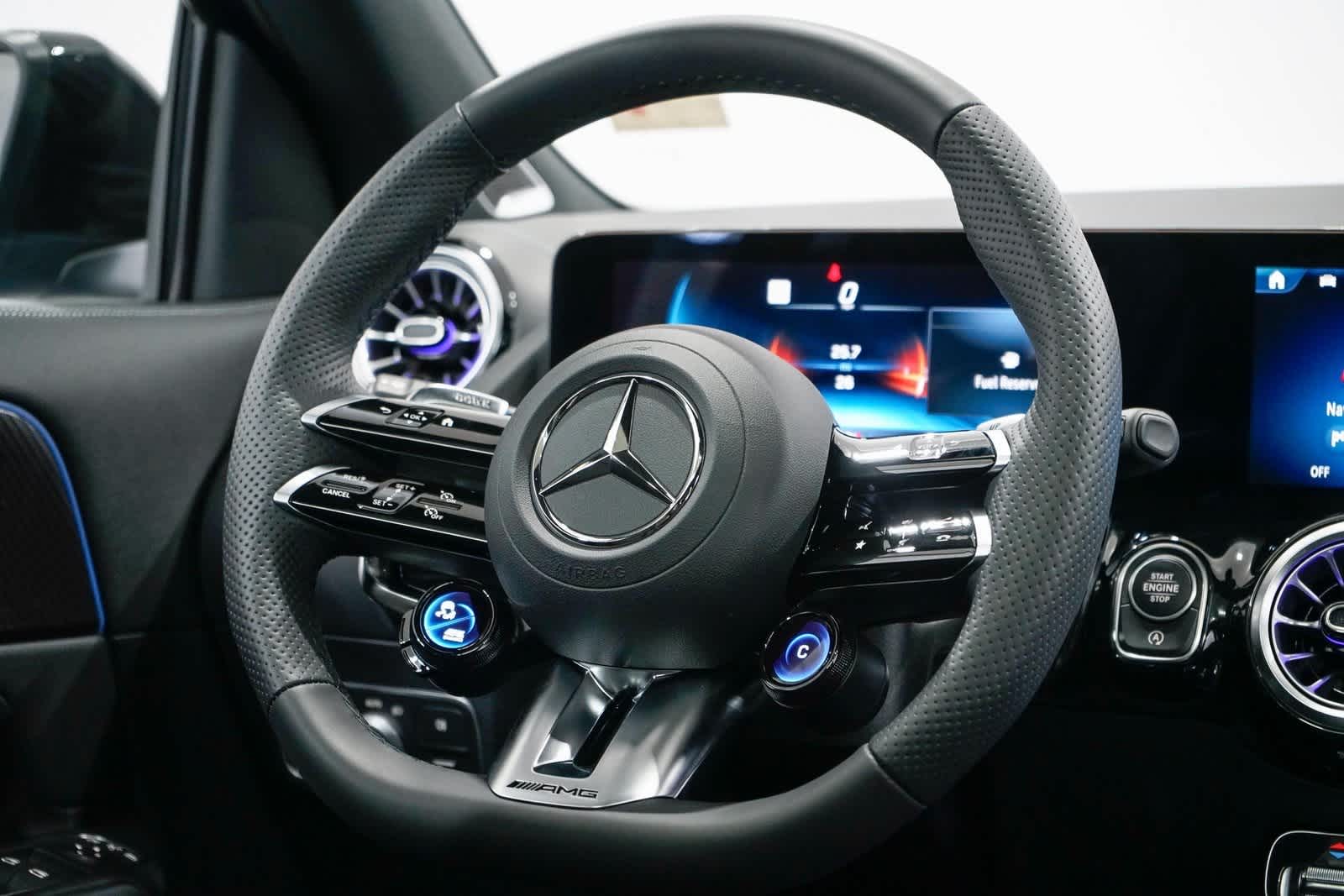 Thumbnail: 2024 Mercedes-Benz GLA - 15