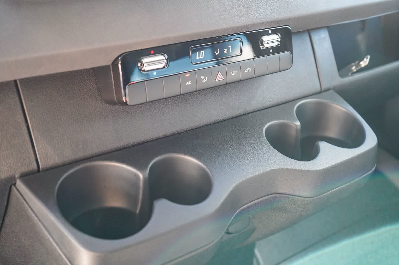 Thumbnail: 2026 Mercedes-Benz Sprinter - 20