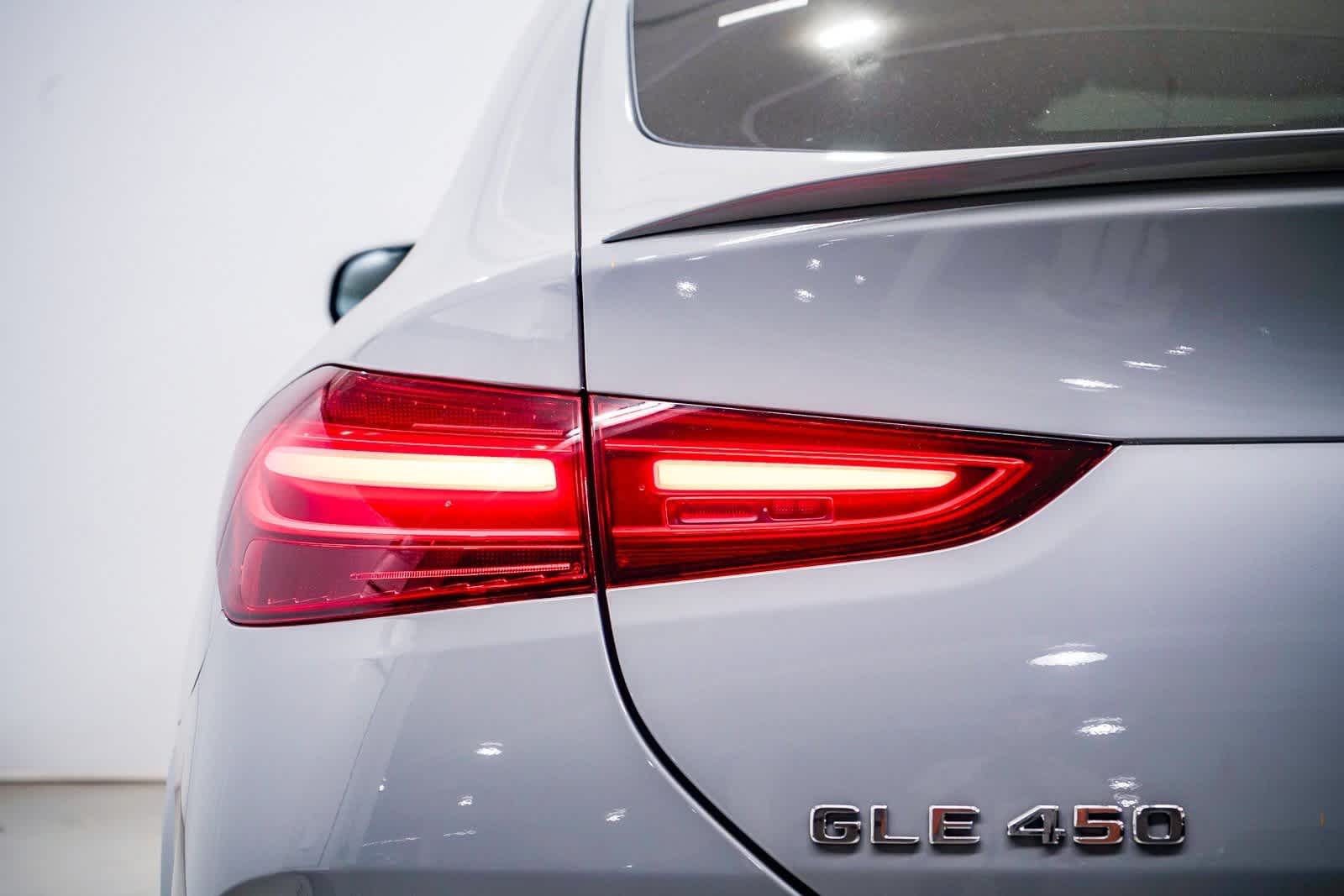 Thumbnail: 2026 Mercedes-Benz GLE - 9