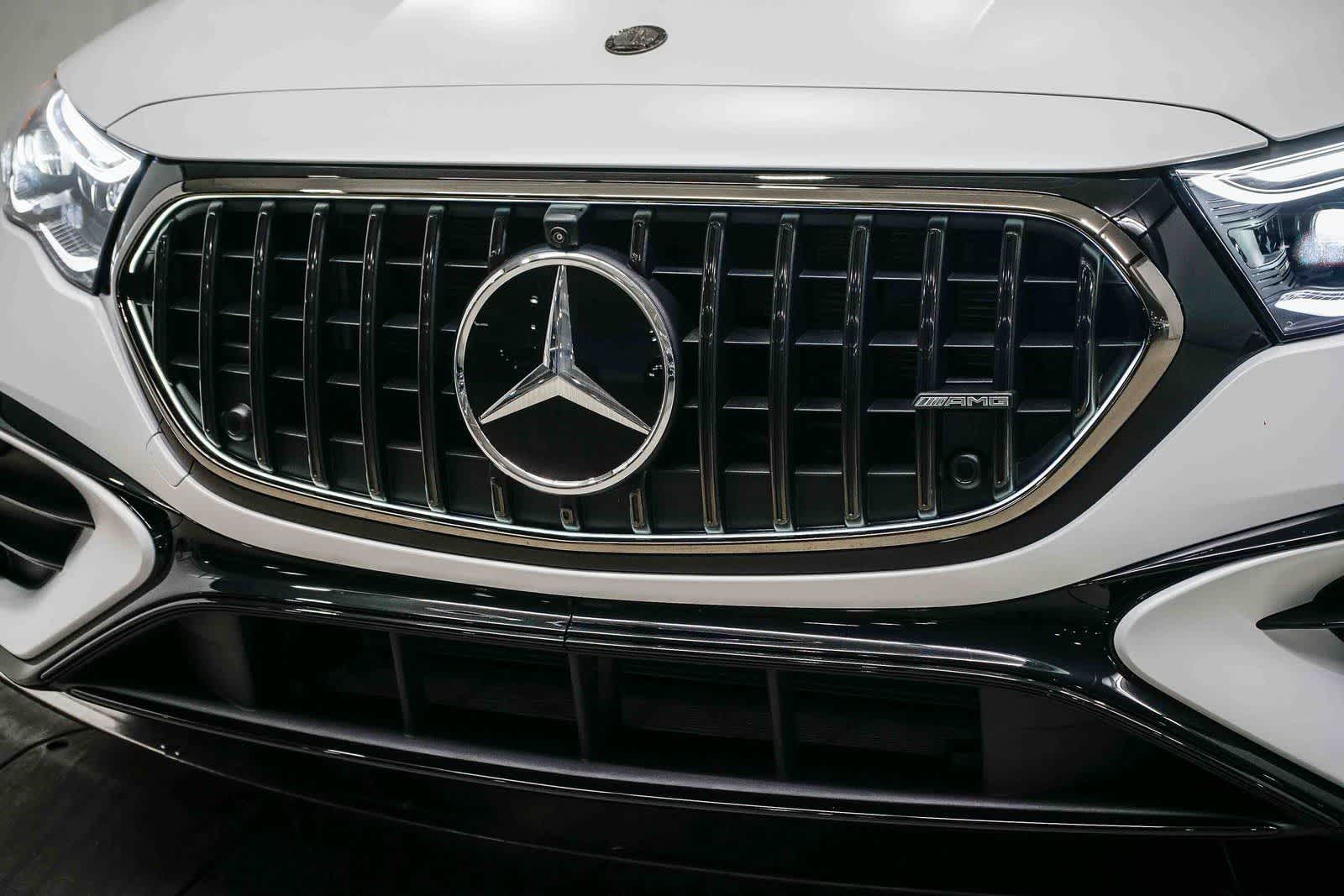 Thumbnail: 2026 Mercedes-Benz E-Class - 8