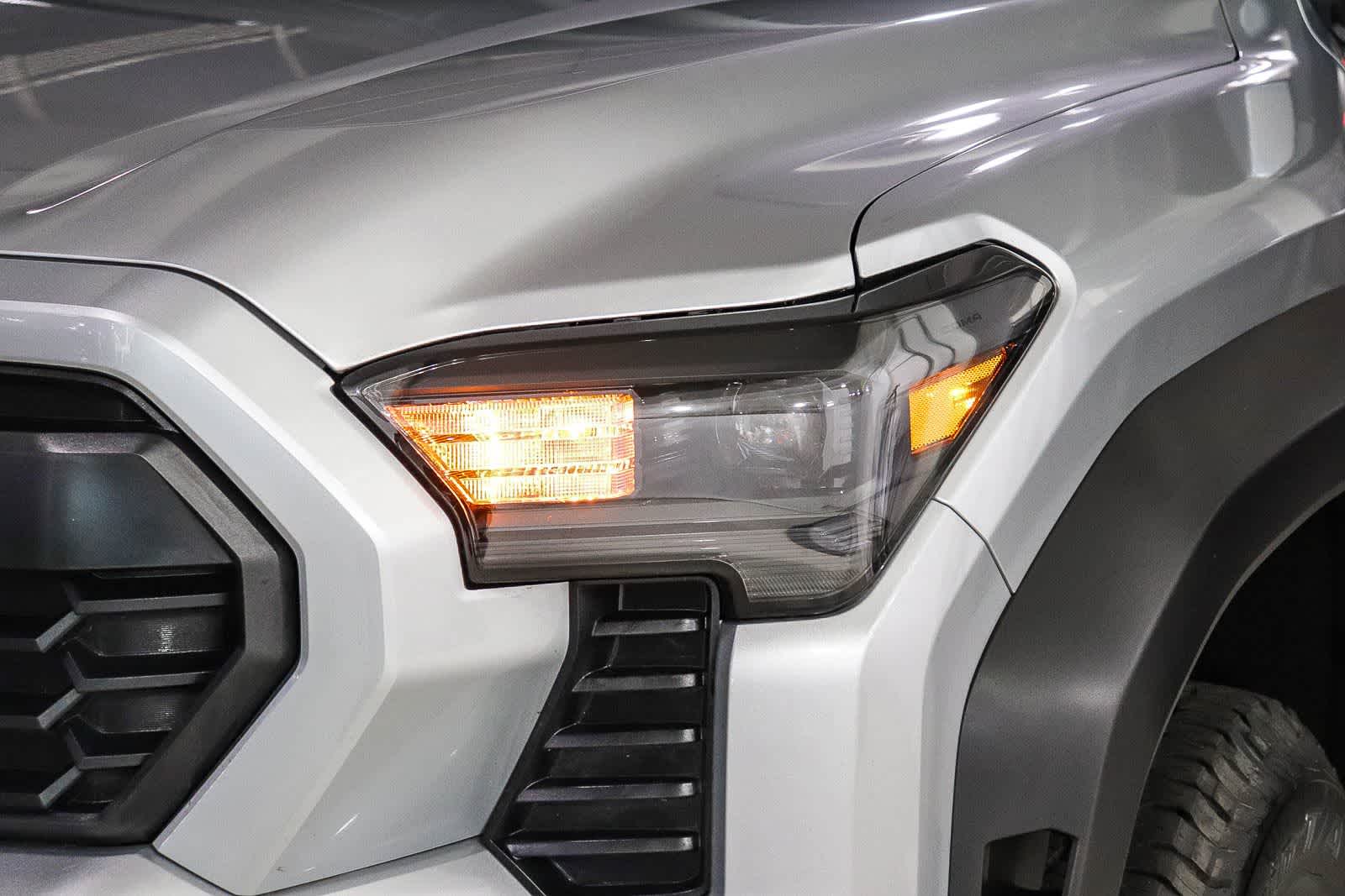 Thumbnail: 2024 Toyota Tacoma - 6