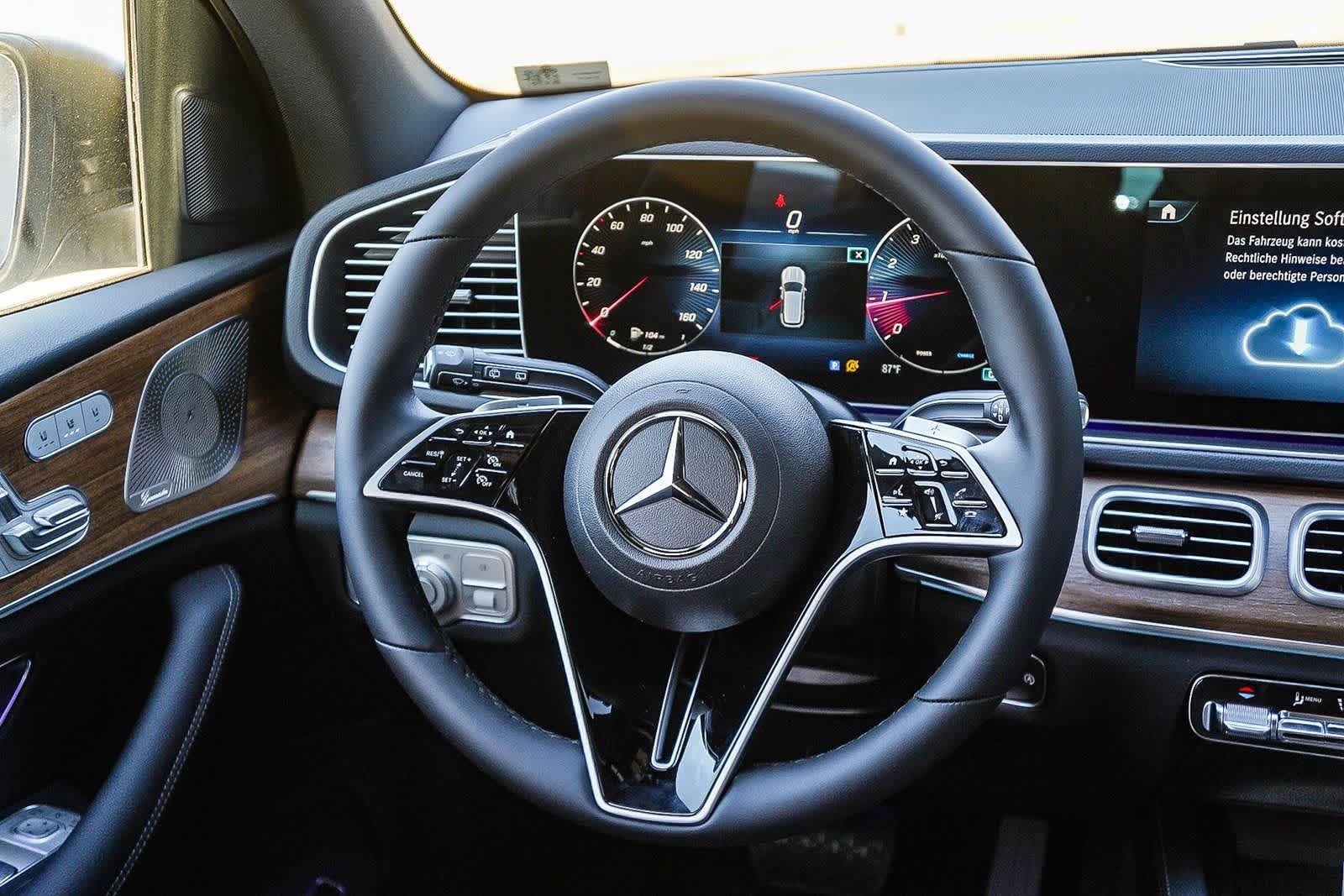 Thumbnail: 2026 Mercedes-Benz GLE - 17