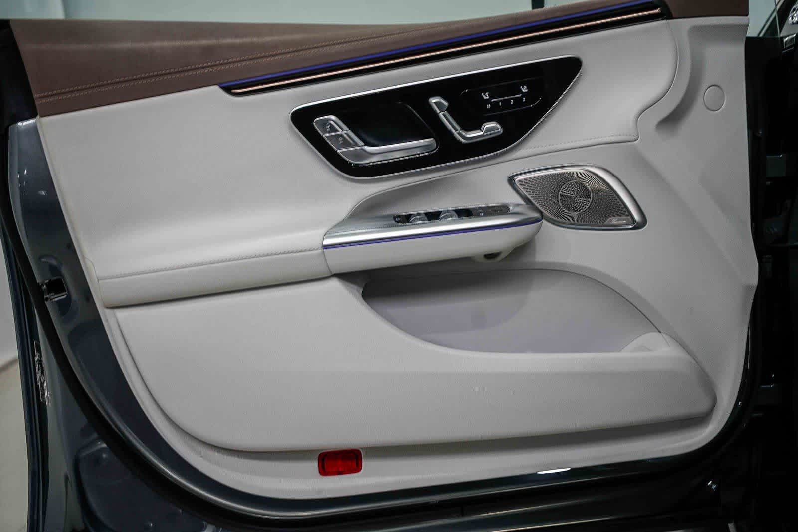 Thumbnail: 2023 Mercedes-Benz EQE - 19