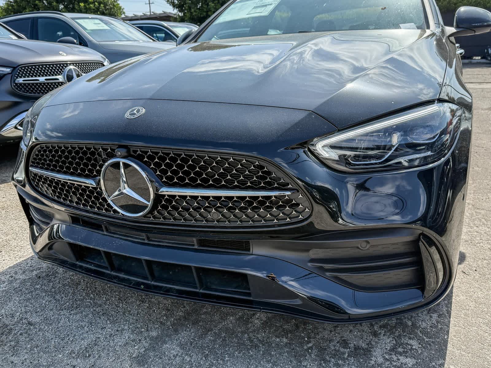 Thumbnail: 2025 Mercedes-Benz C-Class - 8