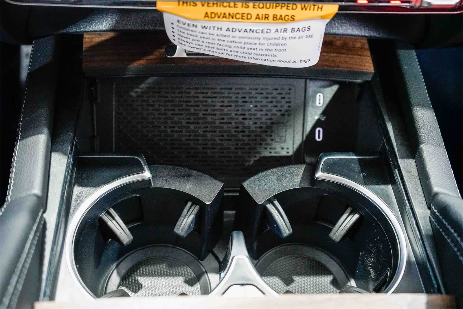 Thumbnail: 2026 Mercedes-Benz GLE - 22