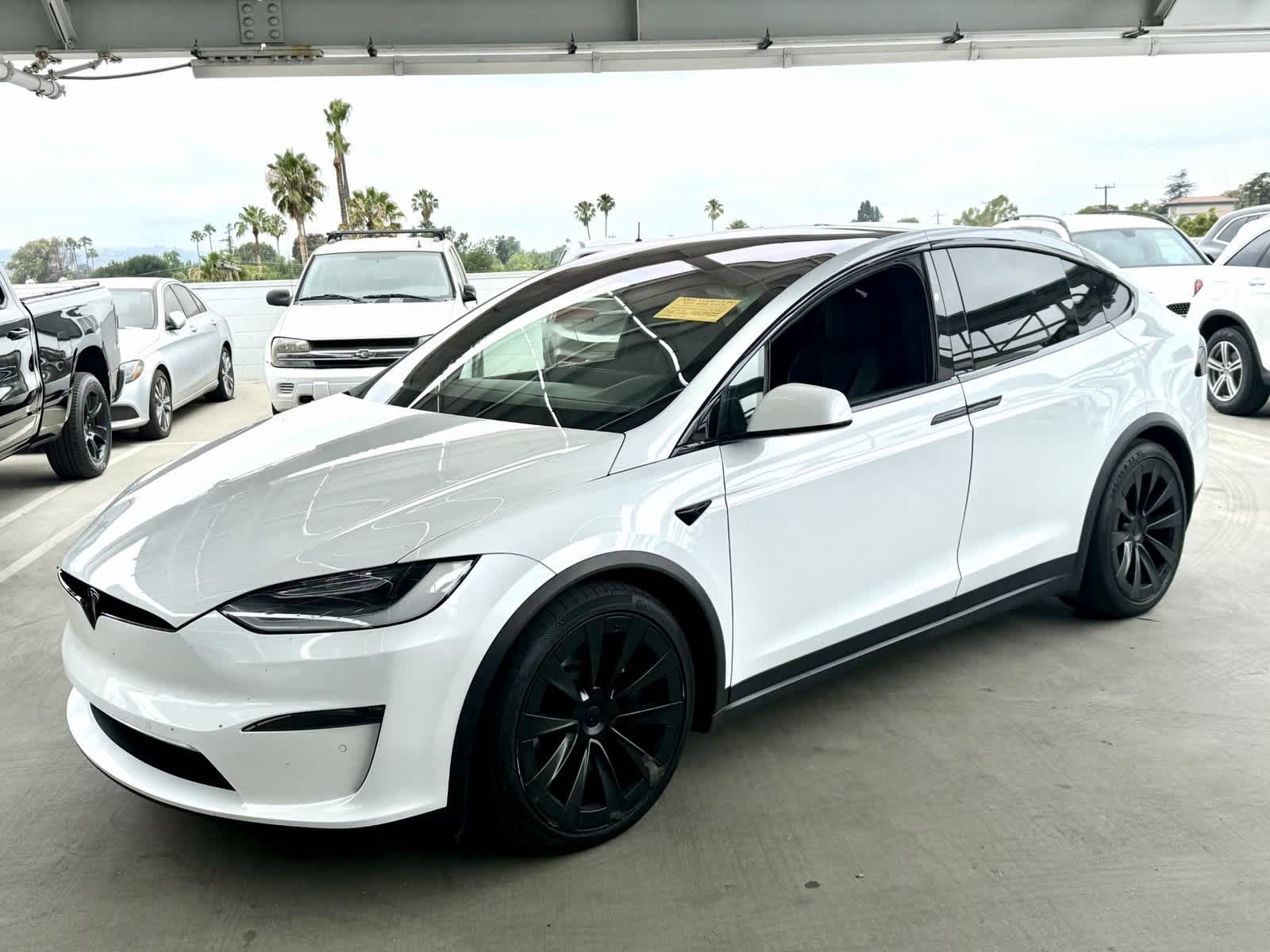 Thumbnail: 2022 Tesla Model X - 1